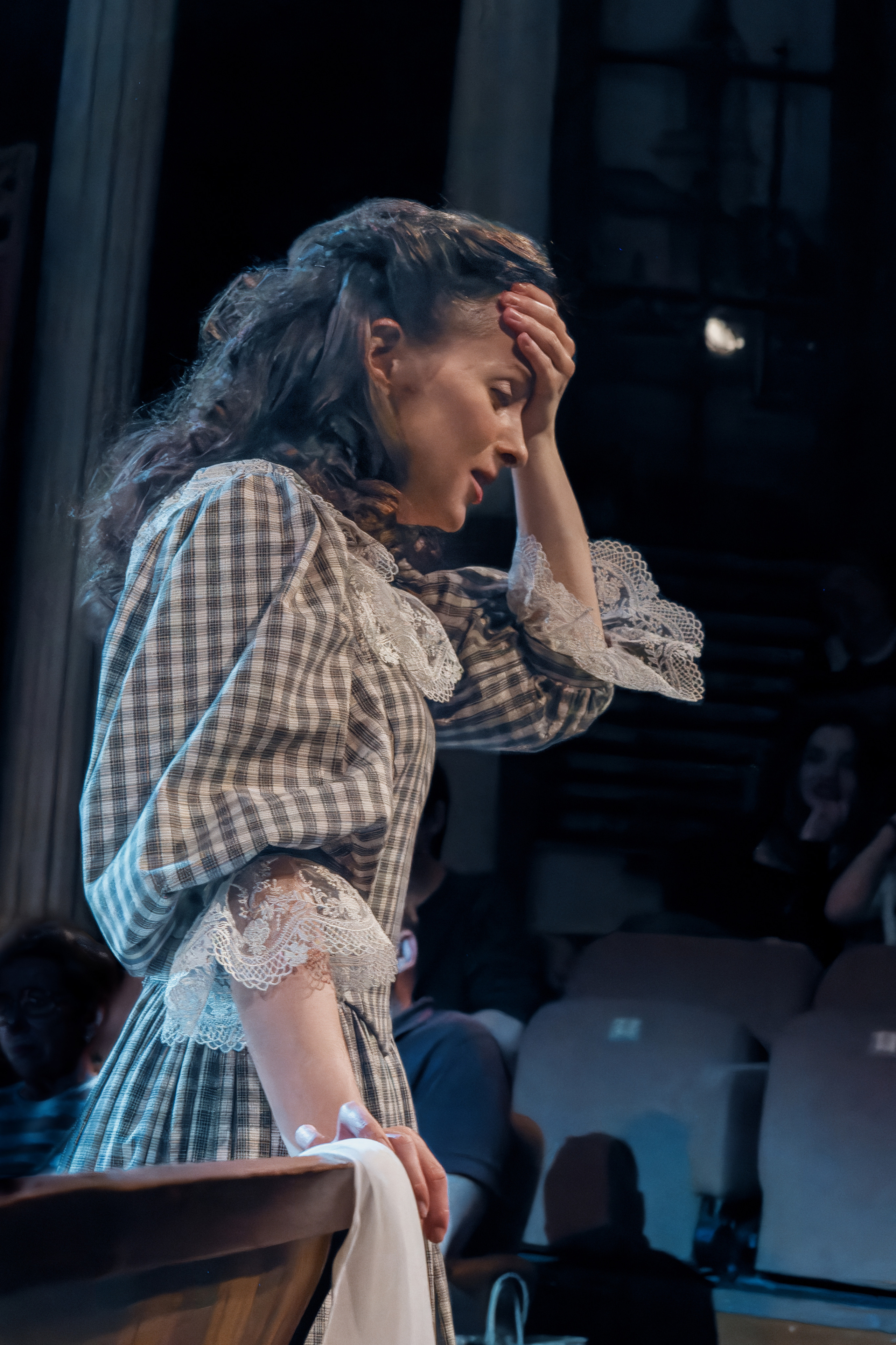 Театр Сфера: Без вины виноватые. Сайт фотографа Сергея Абрамова