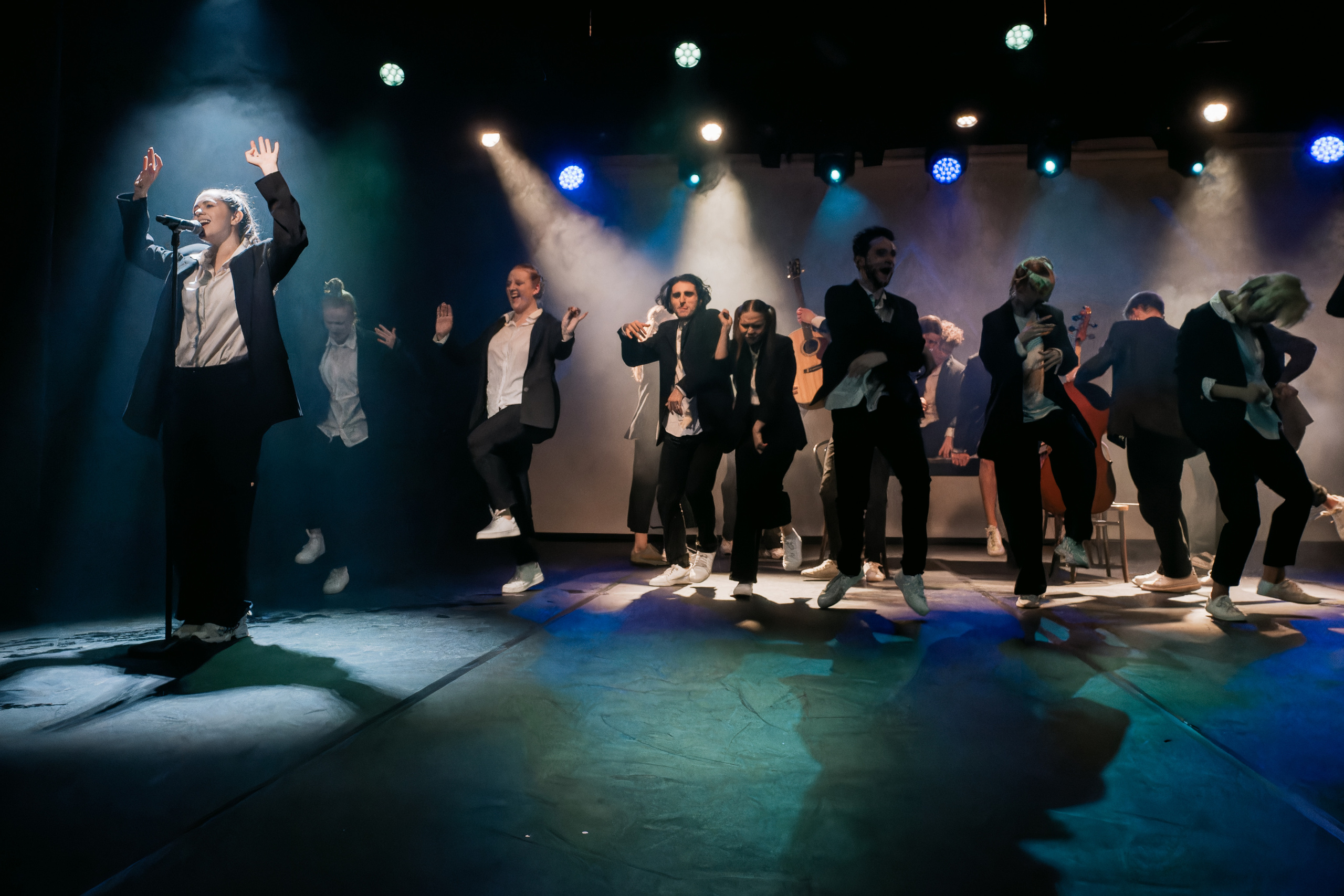 Гришаевцы: Вино из одуванчиков. Сайт фотографа Сергея Абрамова