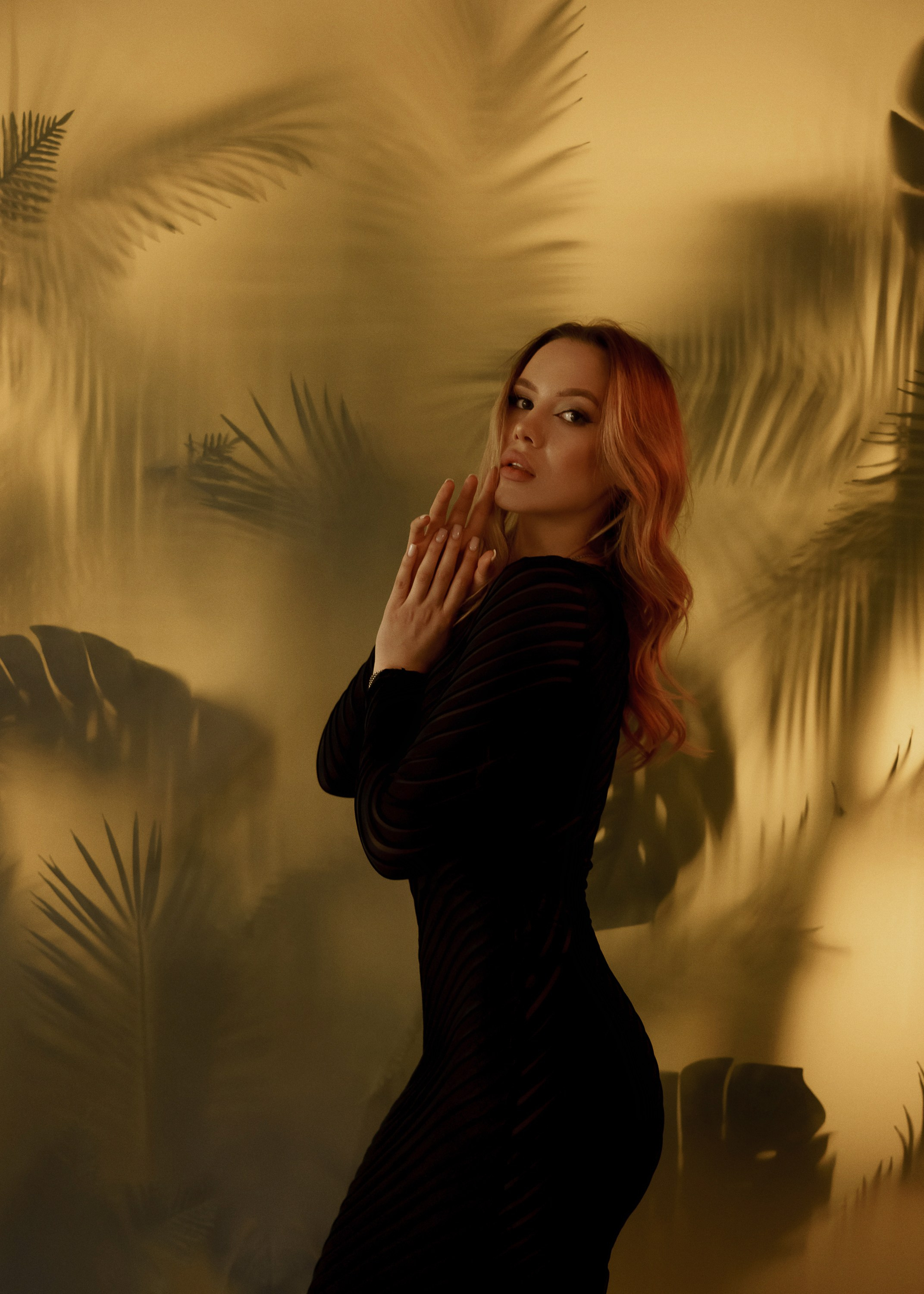 ВИКА И БАКС. Женский портрет