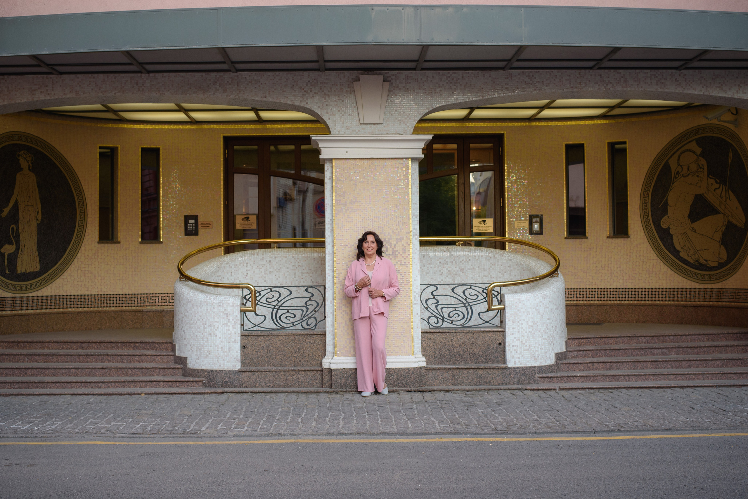 Любовь, прогулка по городу. Бренд-фотограф для экспертов и блогеров в Москве Влада Горбовская