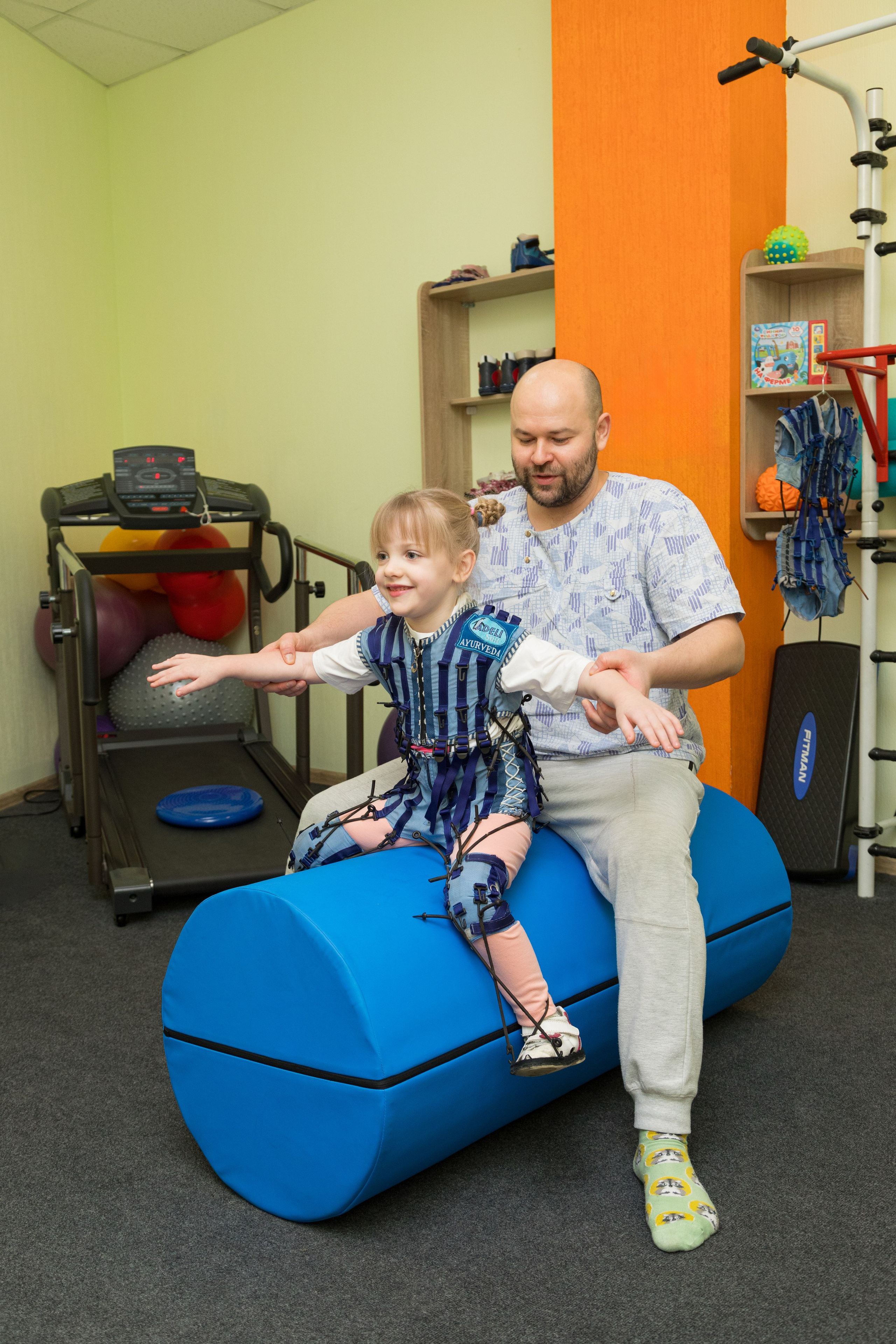 Для детского реабилитационного центра Первый шаг. Детский и контент фотограф Надя Волкова Санкт-Петербург