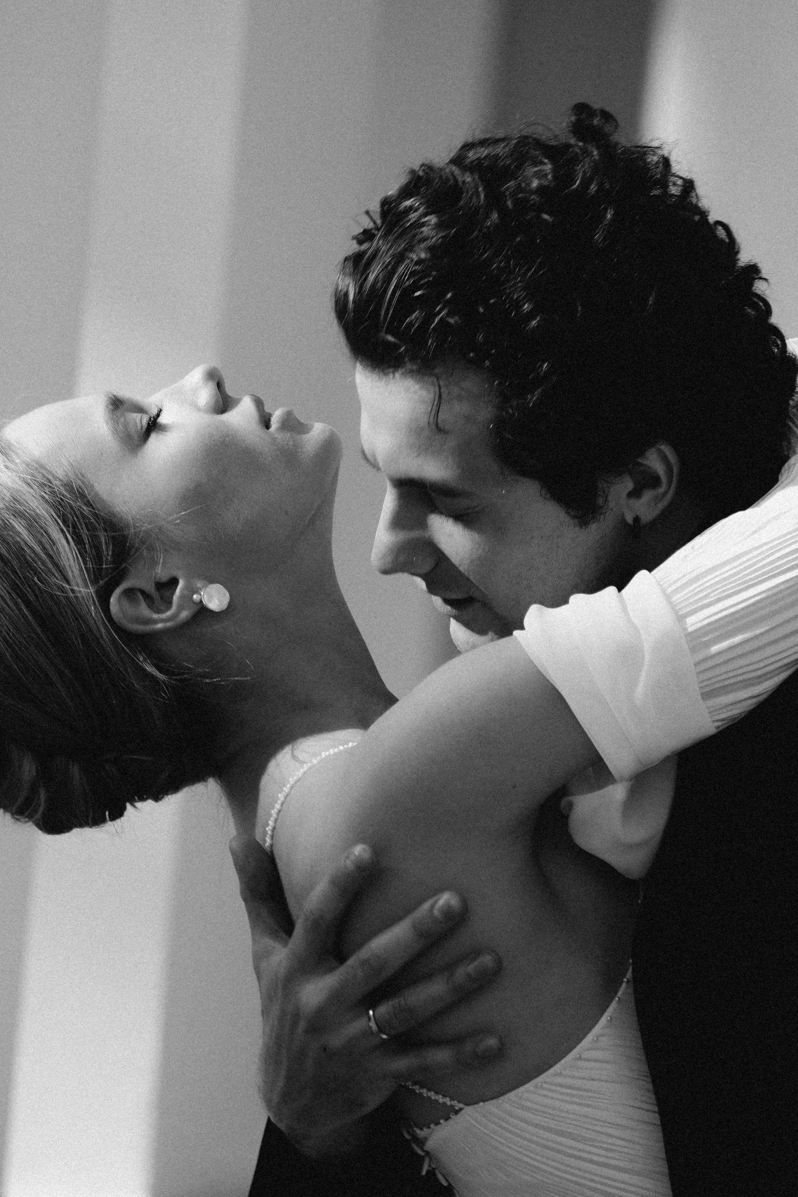 СВАДЕБНАЯ СЬЕМКА В ПАРКЕ ОРАНИЕНБАУМ. Профессиональный фотограф, Санкт-Петербург — Виктория Богомолова