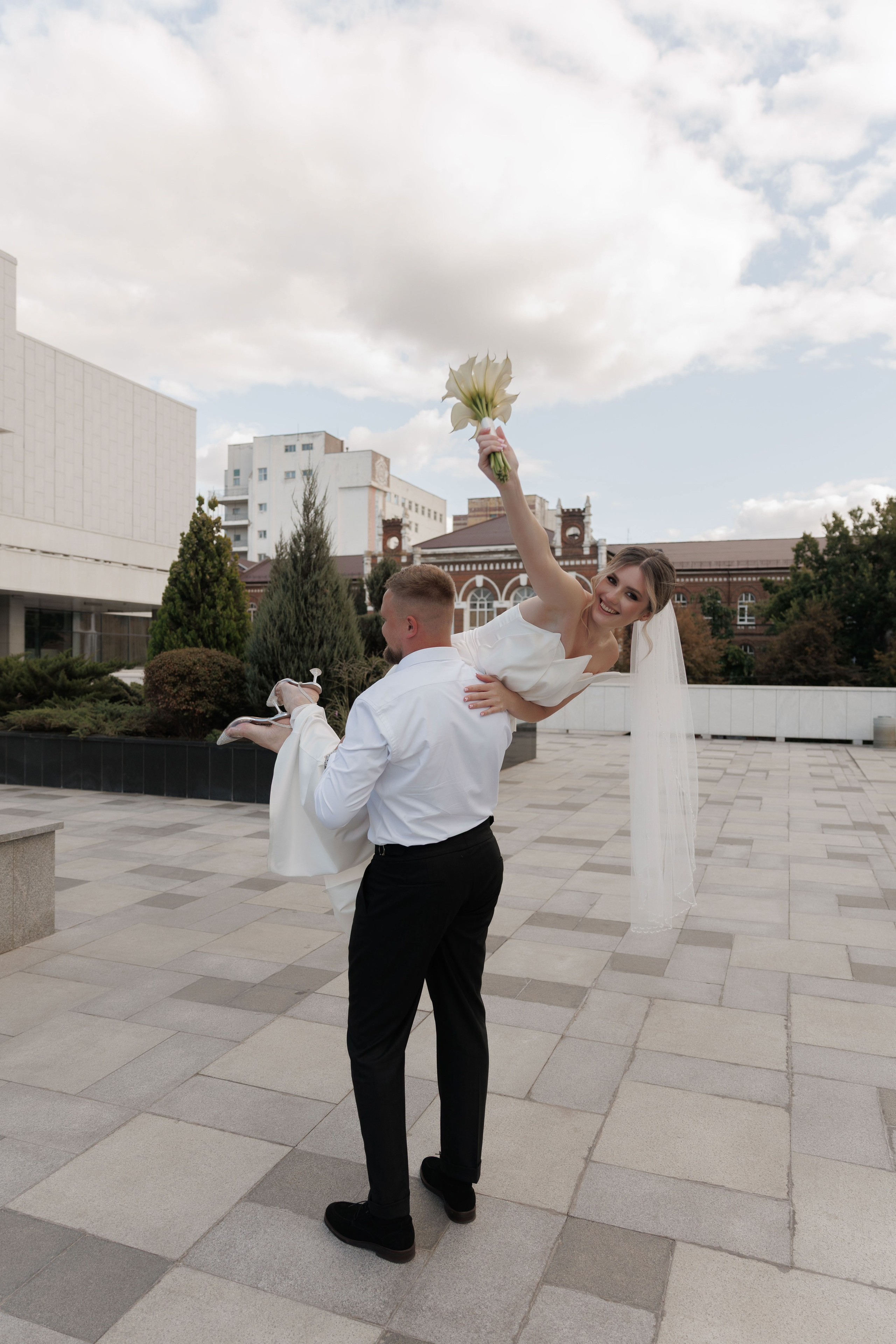 Влад и Влада. Главная