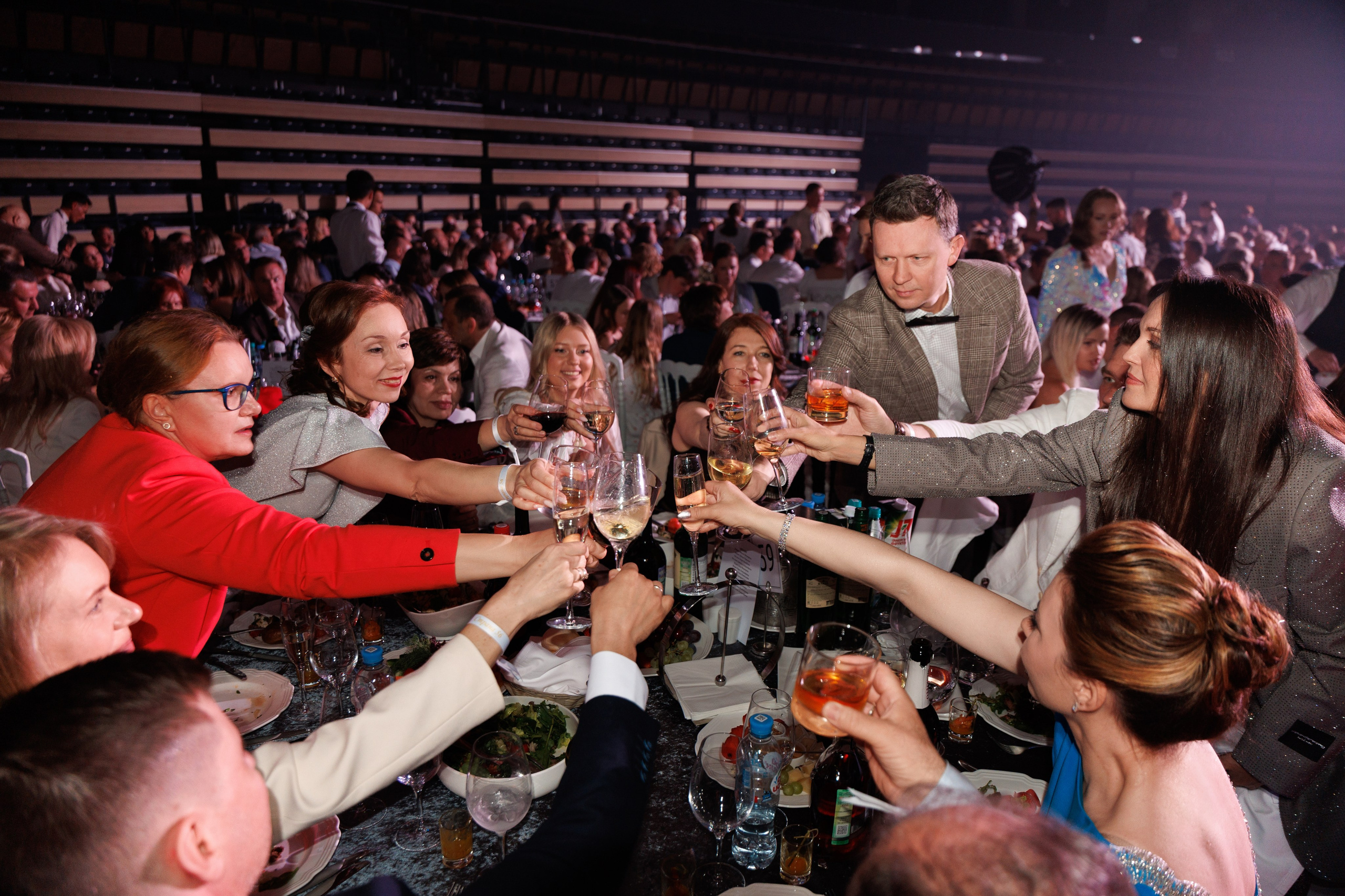 Страна 56. Репортажной, Свадебный, школьный