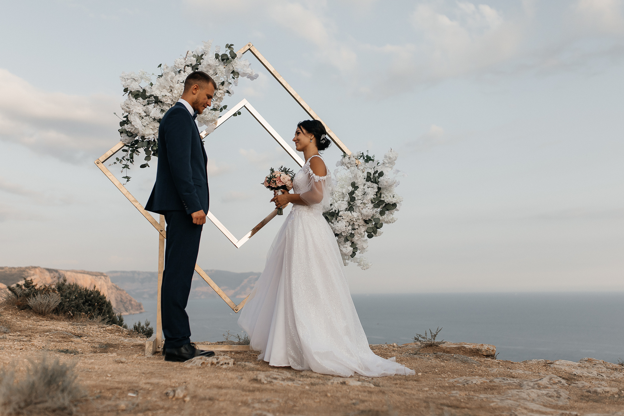 Олег и Алина. Главная