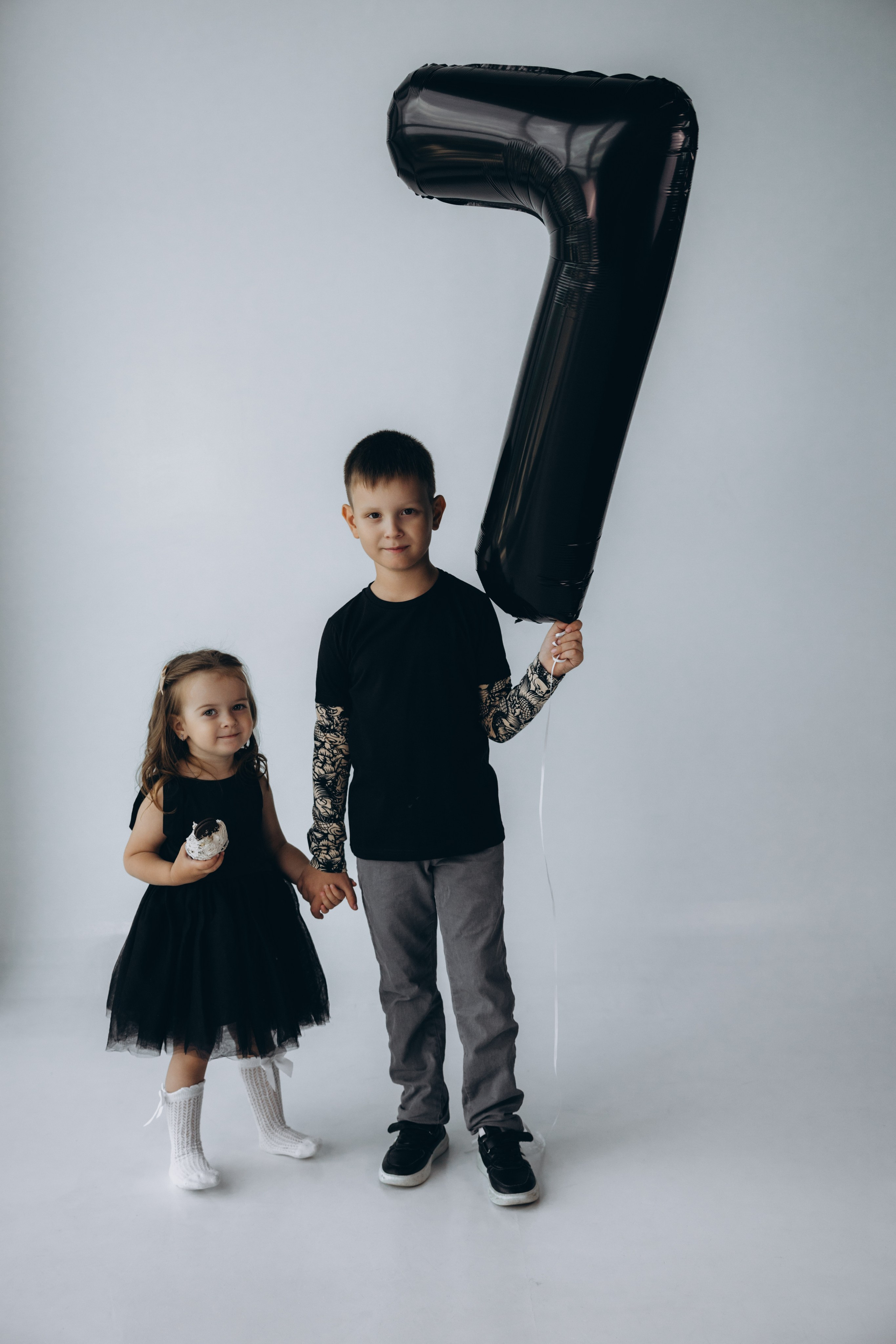 В студии ко дню рождения. Свадебный, семейный фотограф в Иркутске Светлана Макаричева