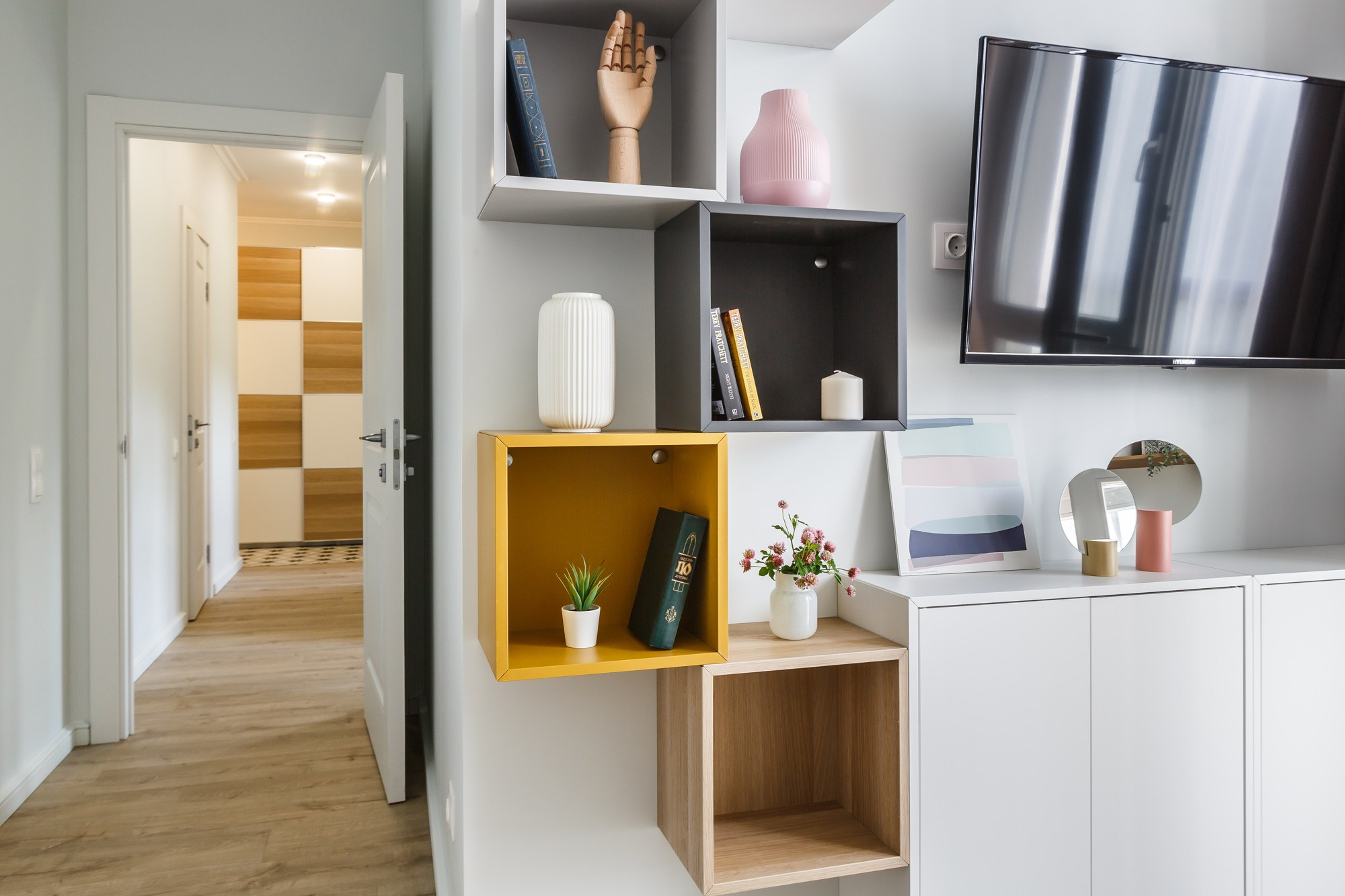 Moscow apartment. Photographer Ksenia Kolesnikova. Interior, Product, and Portrait Photography in Moscow