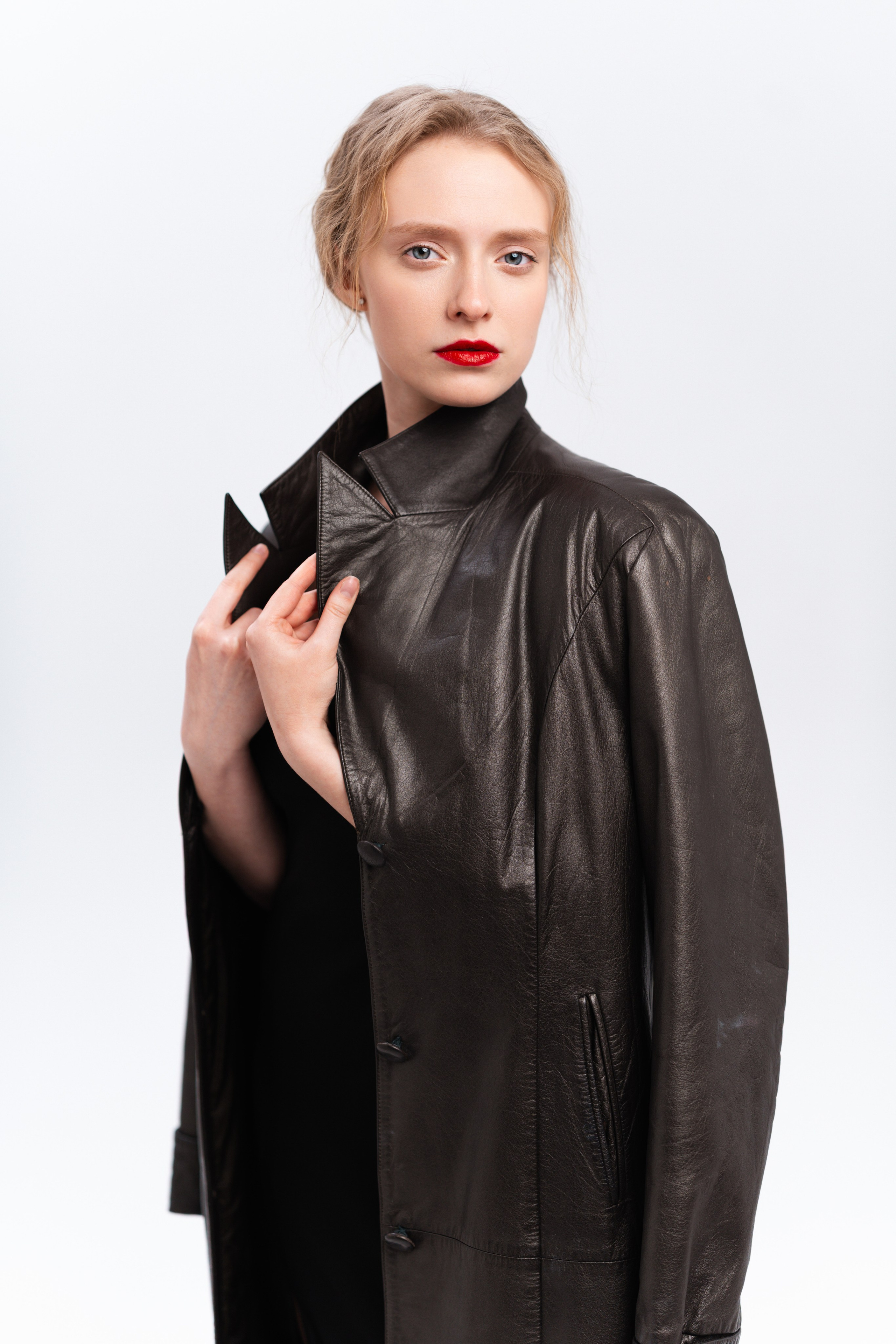 Актёрское портфолио. Фотограф и видеограф Арина Семёнова