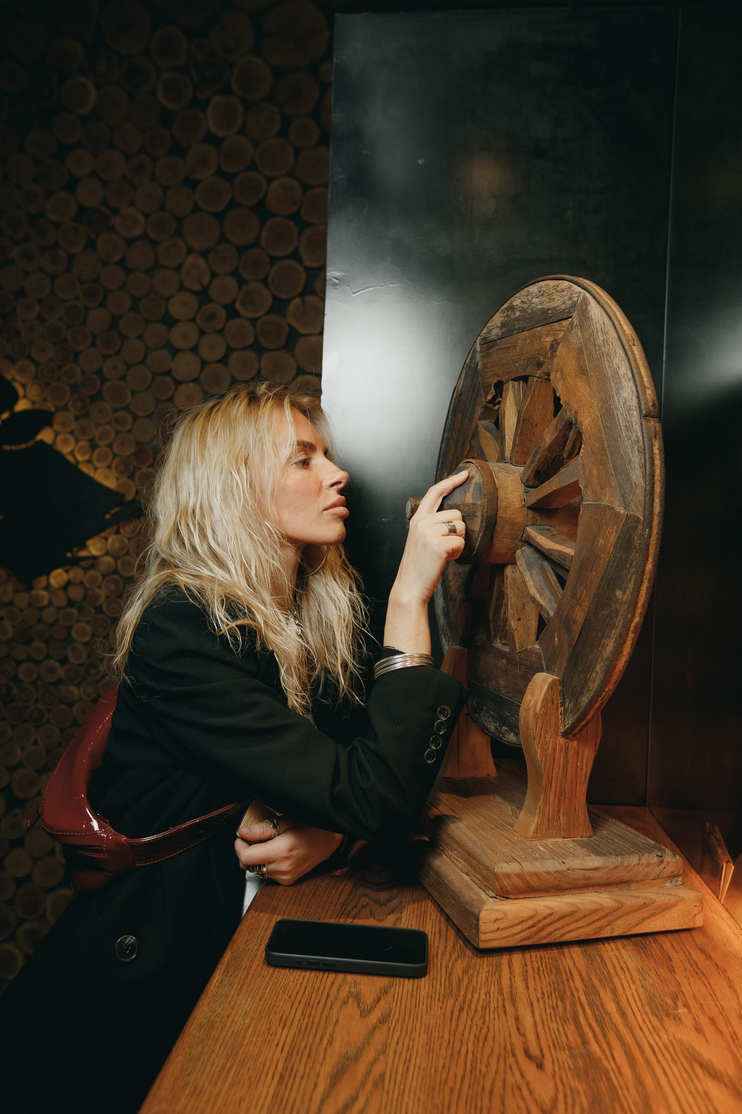 Музыкально-поэтический вечер с Иваном Засухиным. СВОИ. ФОТООТЧЕТЫ-СОБЫТИЯ-МЕСТА