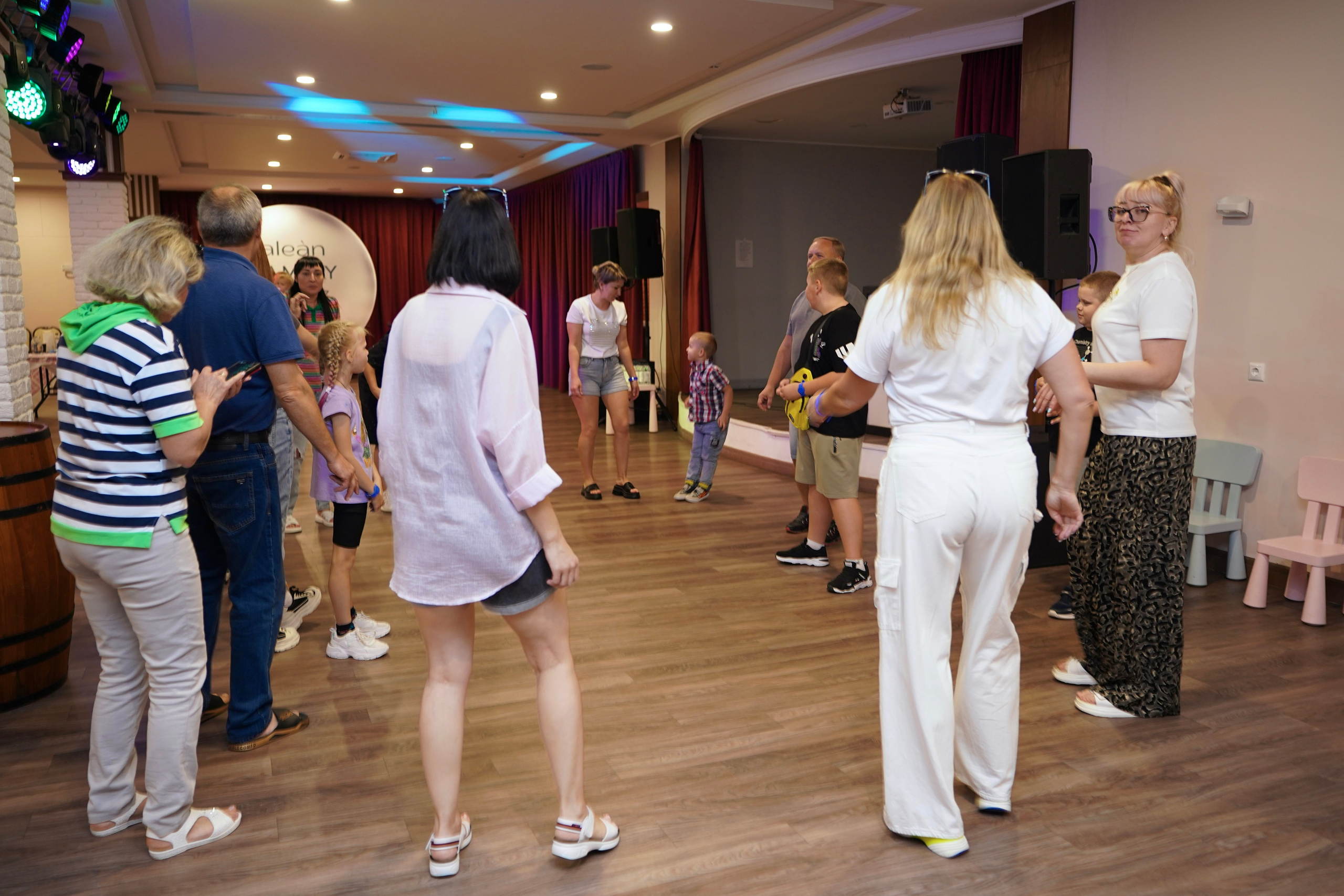 Team building в Alean Family Biarritz. Фотограф Новороссийск | Геленджик и ЮФО Эльвина Ясинская