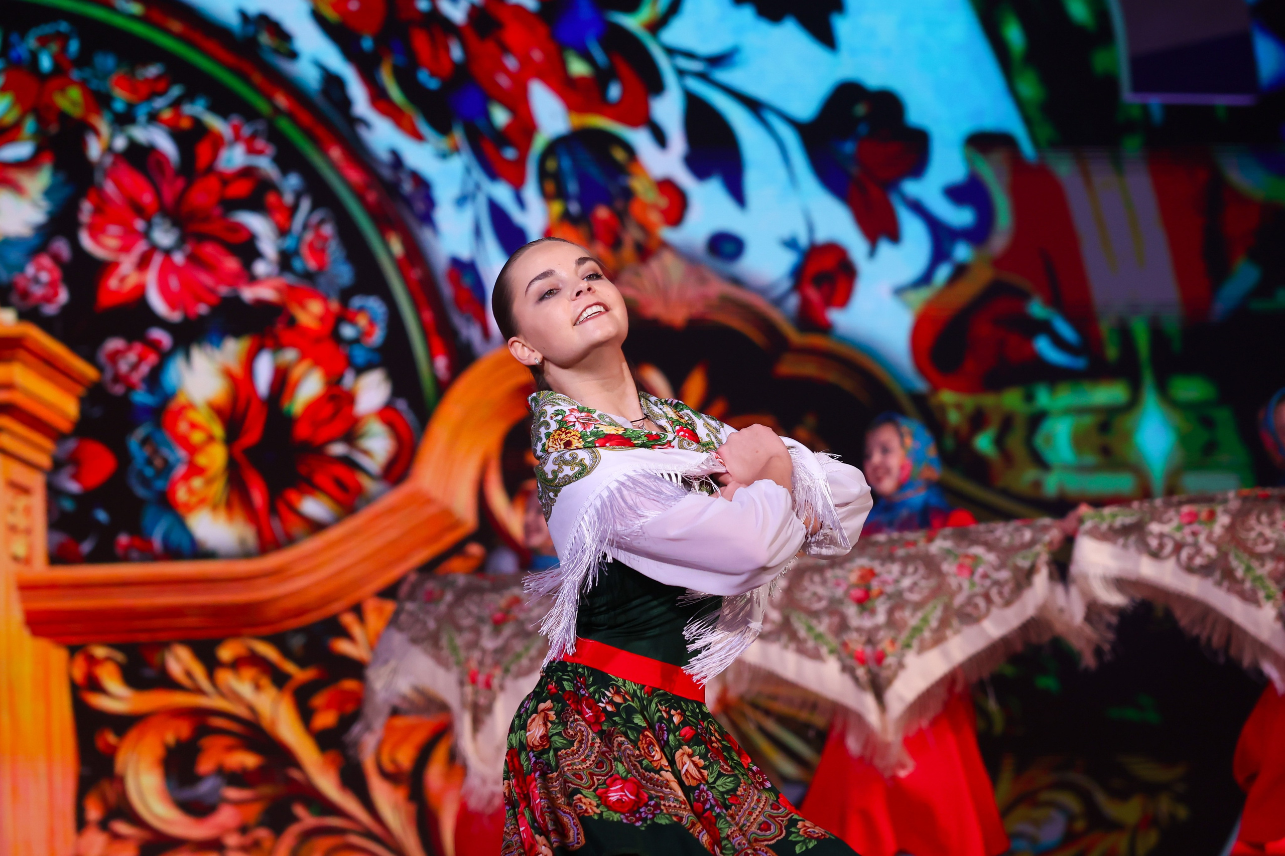 Арина Аверина номер "Валенки"