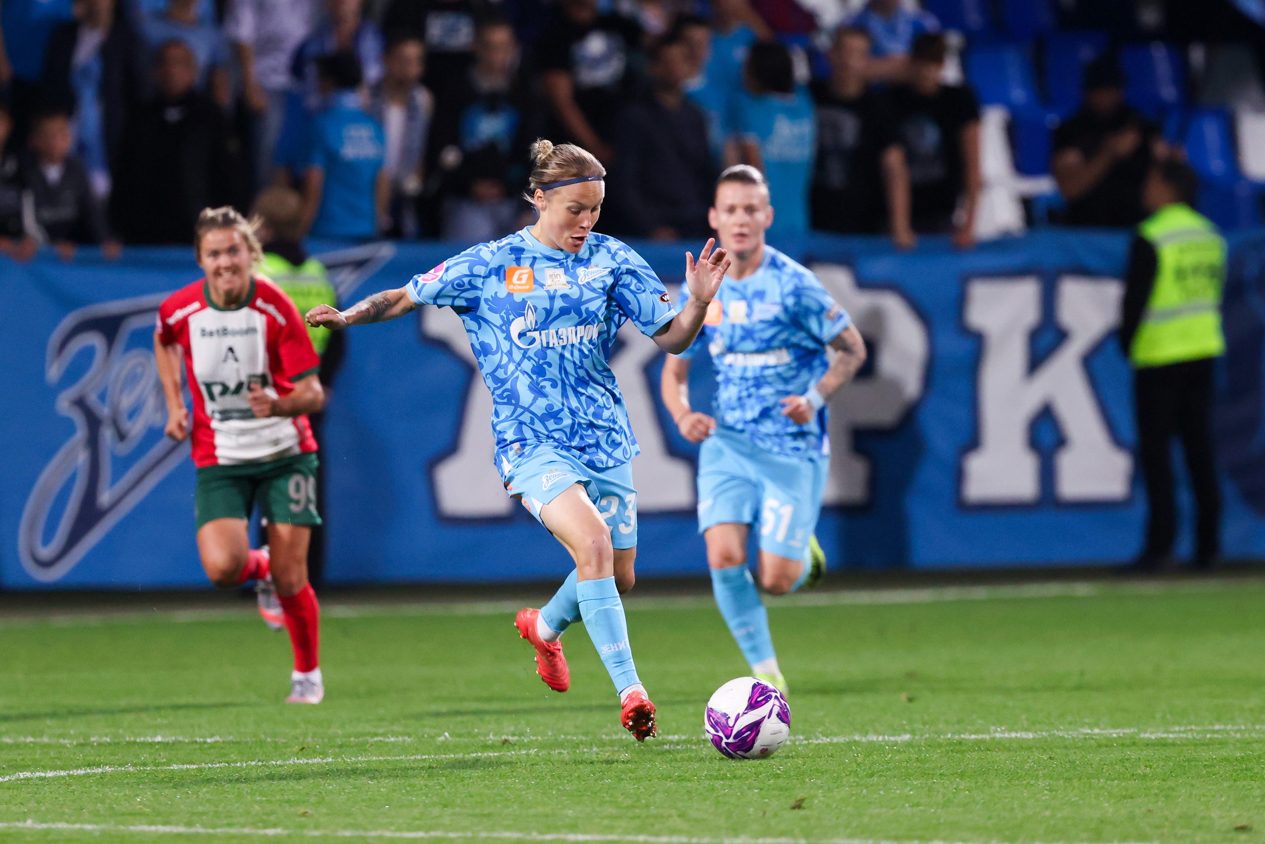 ЖФК «Зенит» — ЖФК «Локомотив» Москва Winline Кубок России 13.09.2025. Спортивный и репортажный фотограф Антон Тереханов