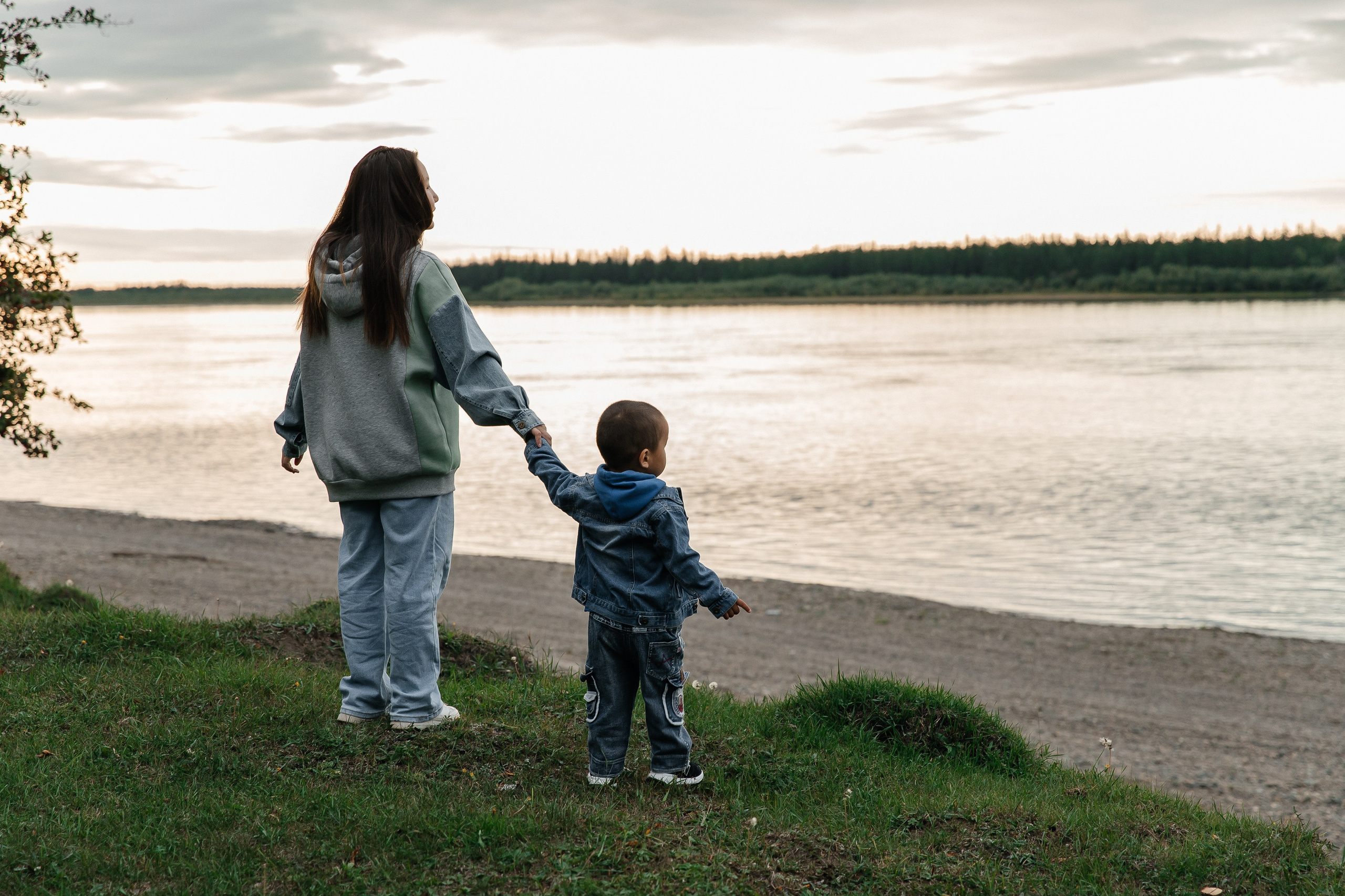 Лера и сын. Воронистая Анастасия. Фотограф Якутия, Томпонский район
