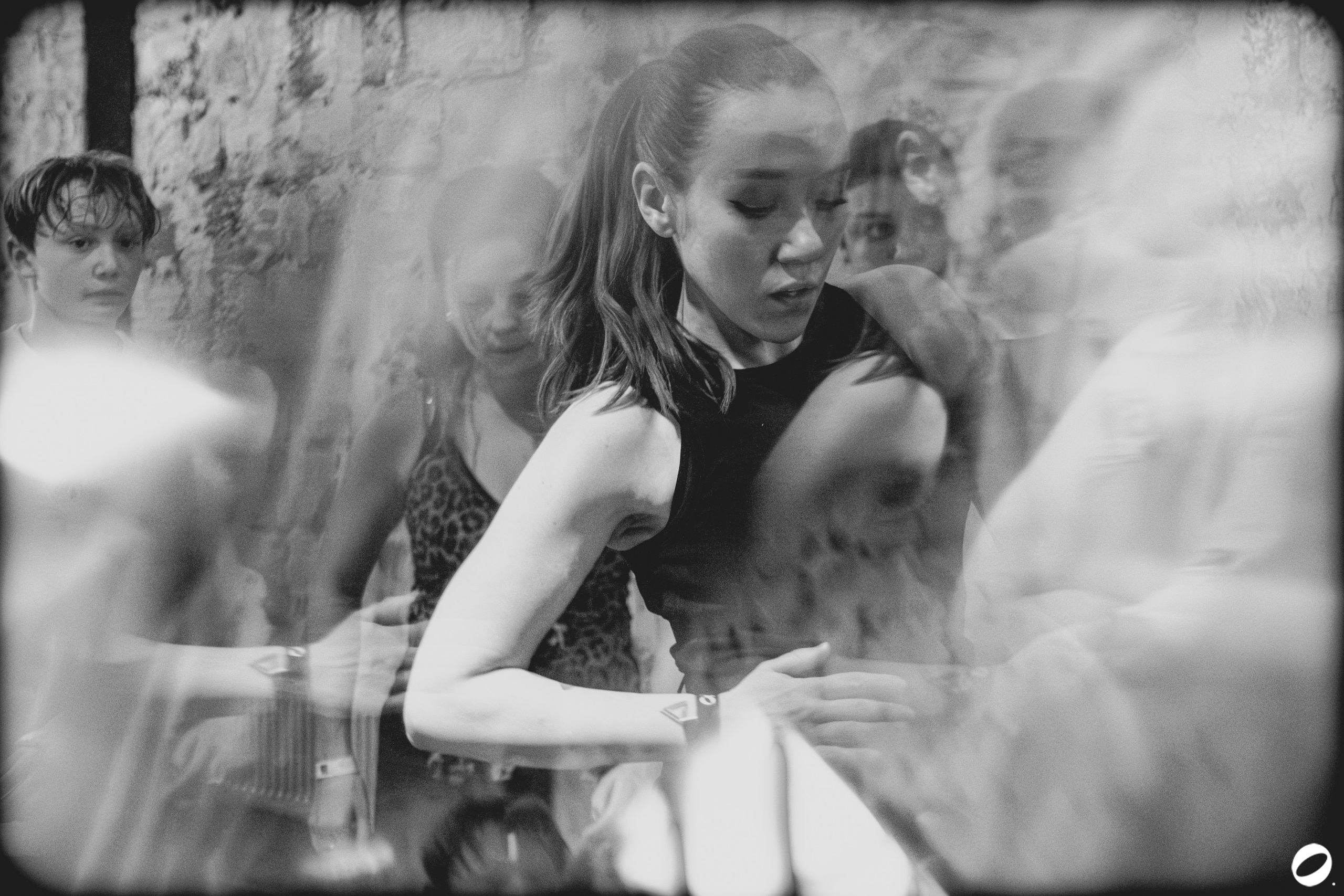 ODD.CLUB 04/04 (@youlovebu). Соня бу тебя сфоткала