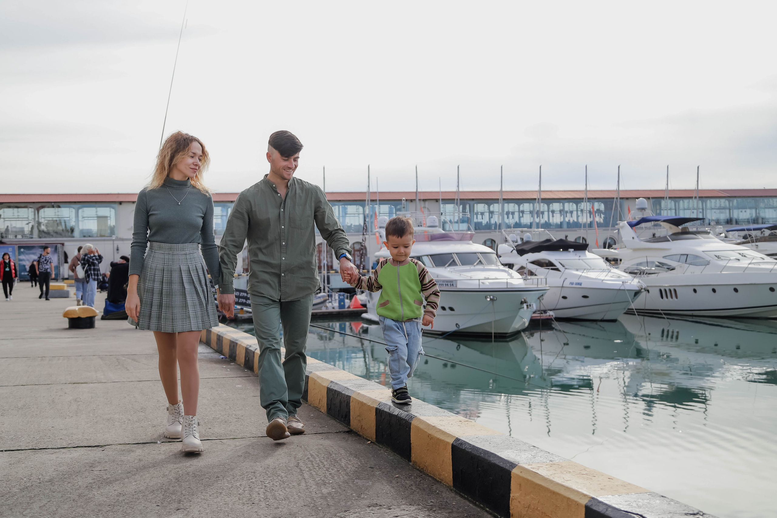 Аделина с семьей. Свадебный, семейный, детский фотограф в Сочи Виолетта Александрова