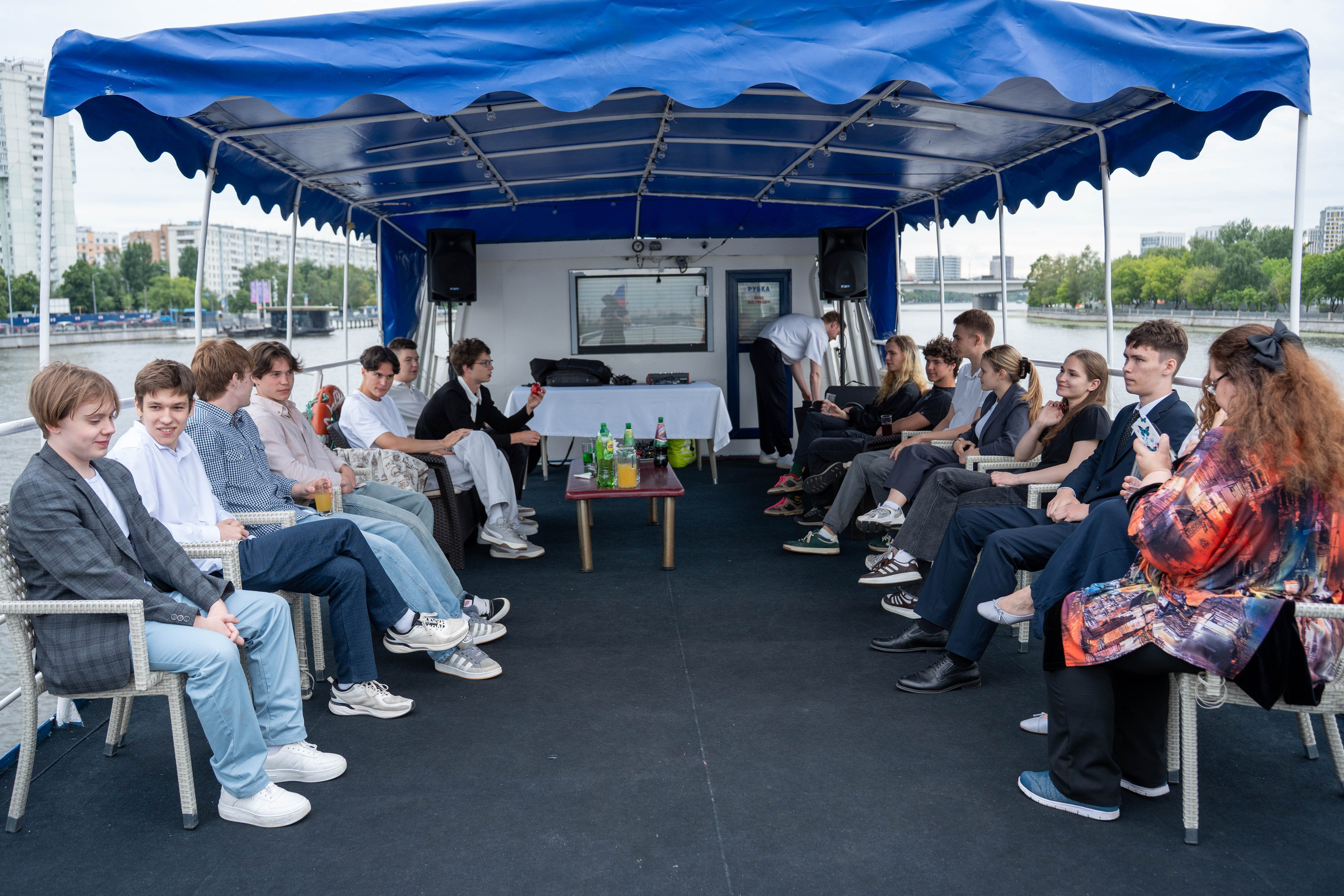 Выпускной на пароходе 29.06.2026. Коммерческий и художественный фотограф и видеограф в Москве Арсений Тургенев