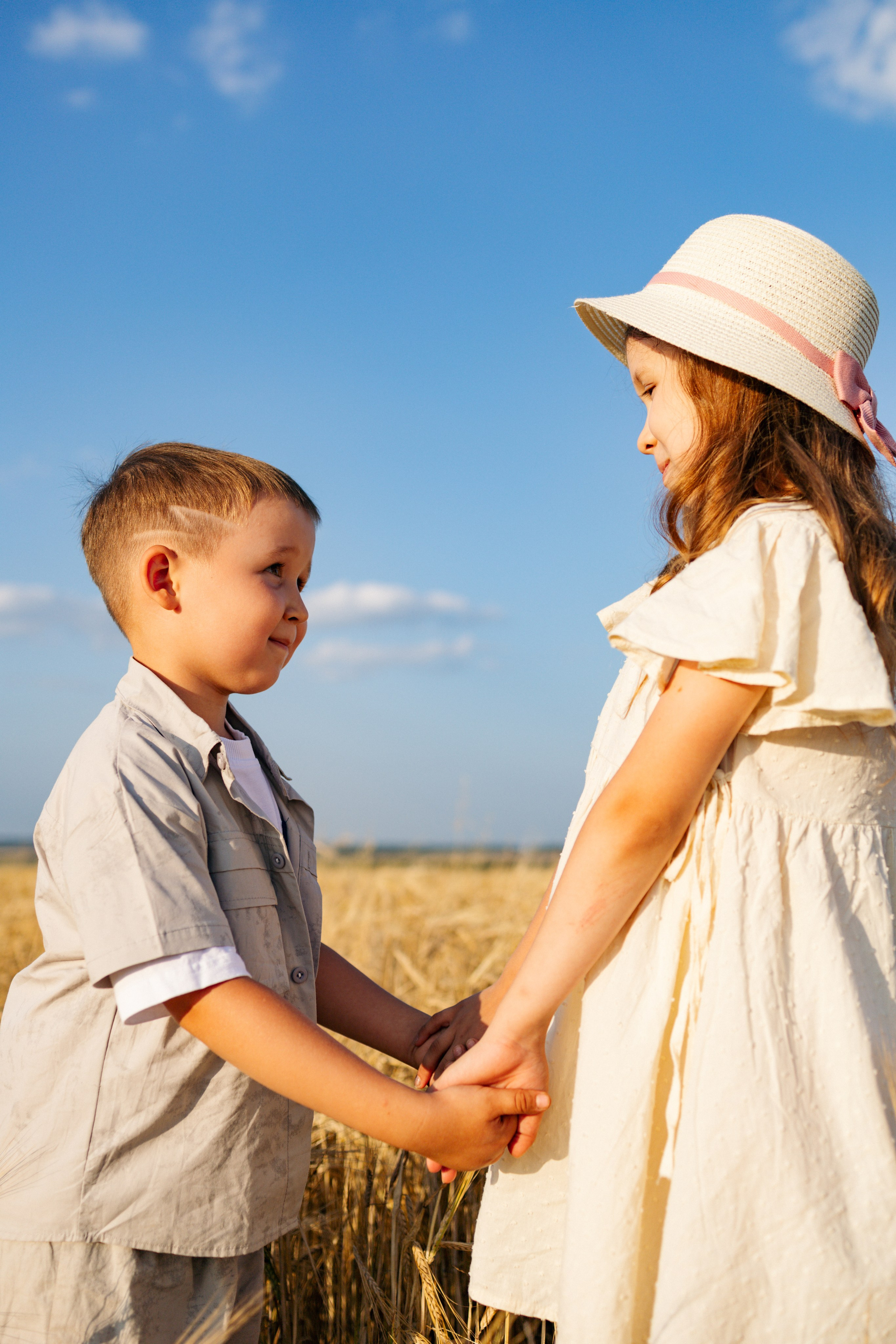 Анастасия, Денис, Дарина, Матвей. Ваш фотограф