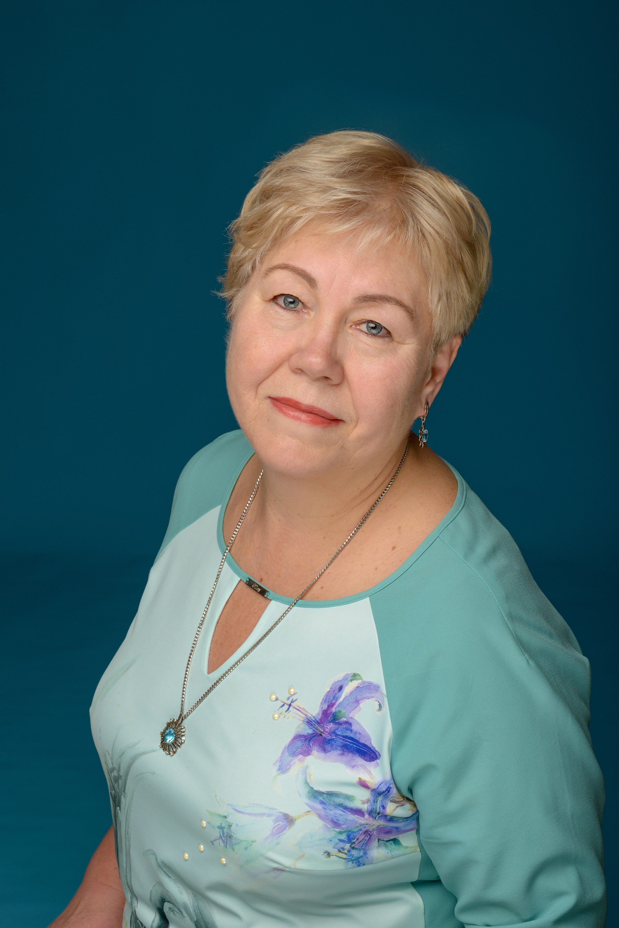 Портреты. Татьяна Гойда портретный и семейный фотограф Ленск. Выпускные альбомы