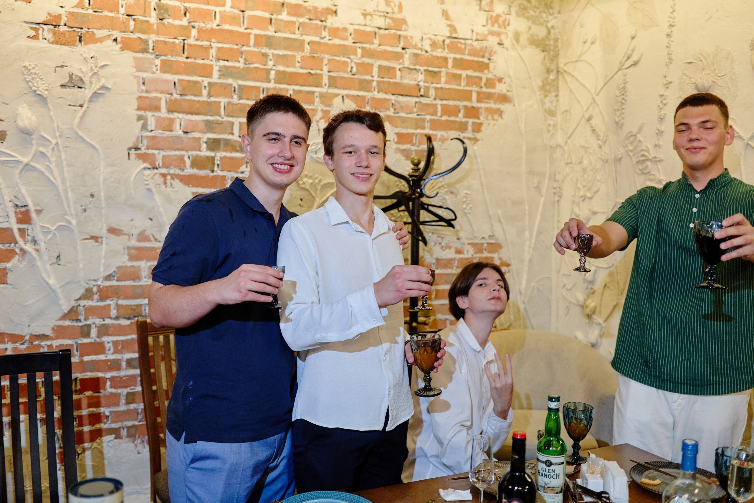 Выпускной 35 Сош. Фотограф Выпускные альбомы Таганрог Сергей Коробченко