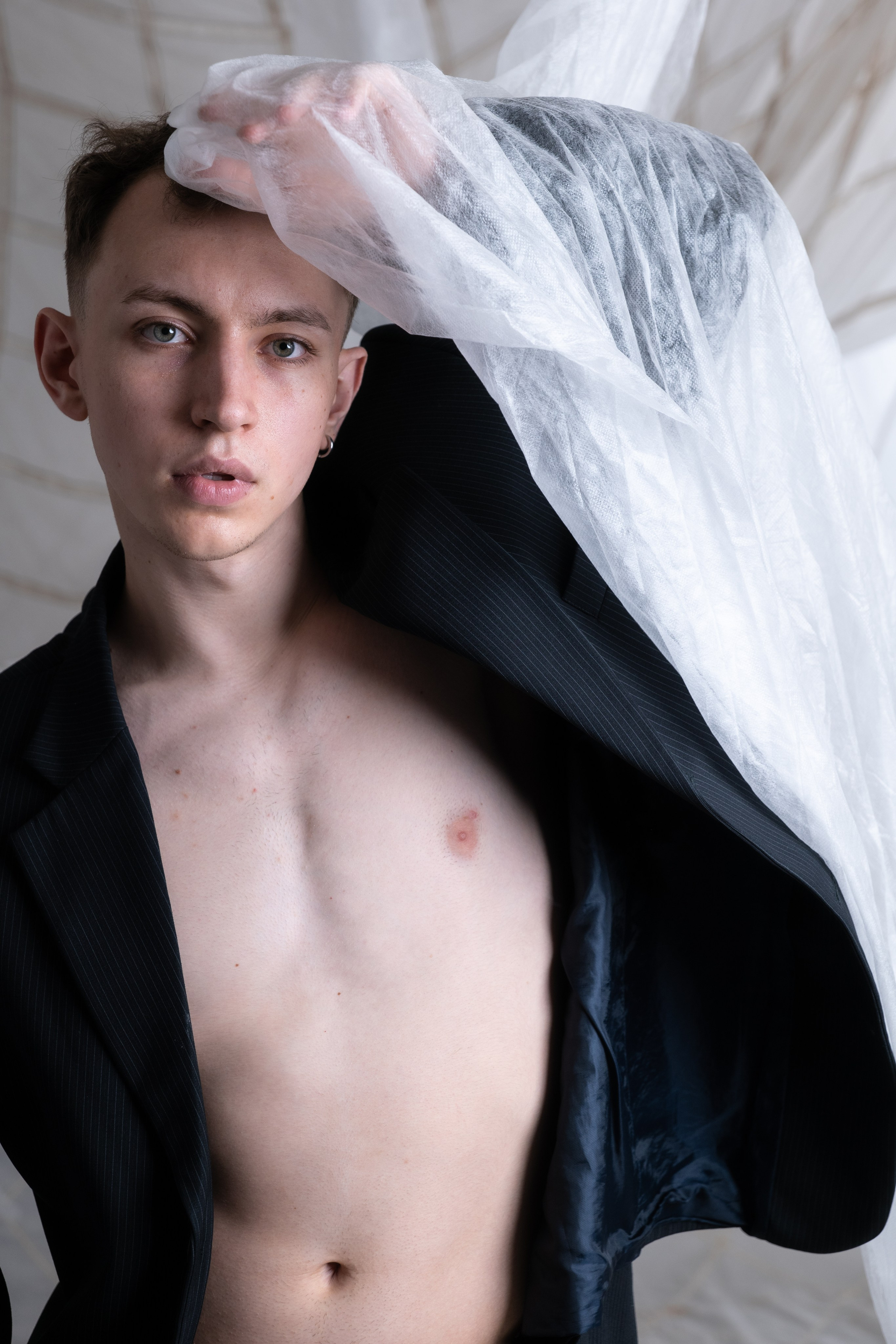 Локация 223 с Николаем. Фотосессия в Спб в студии, фотограф Панютина Марина