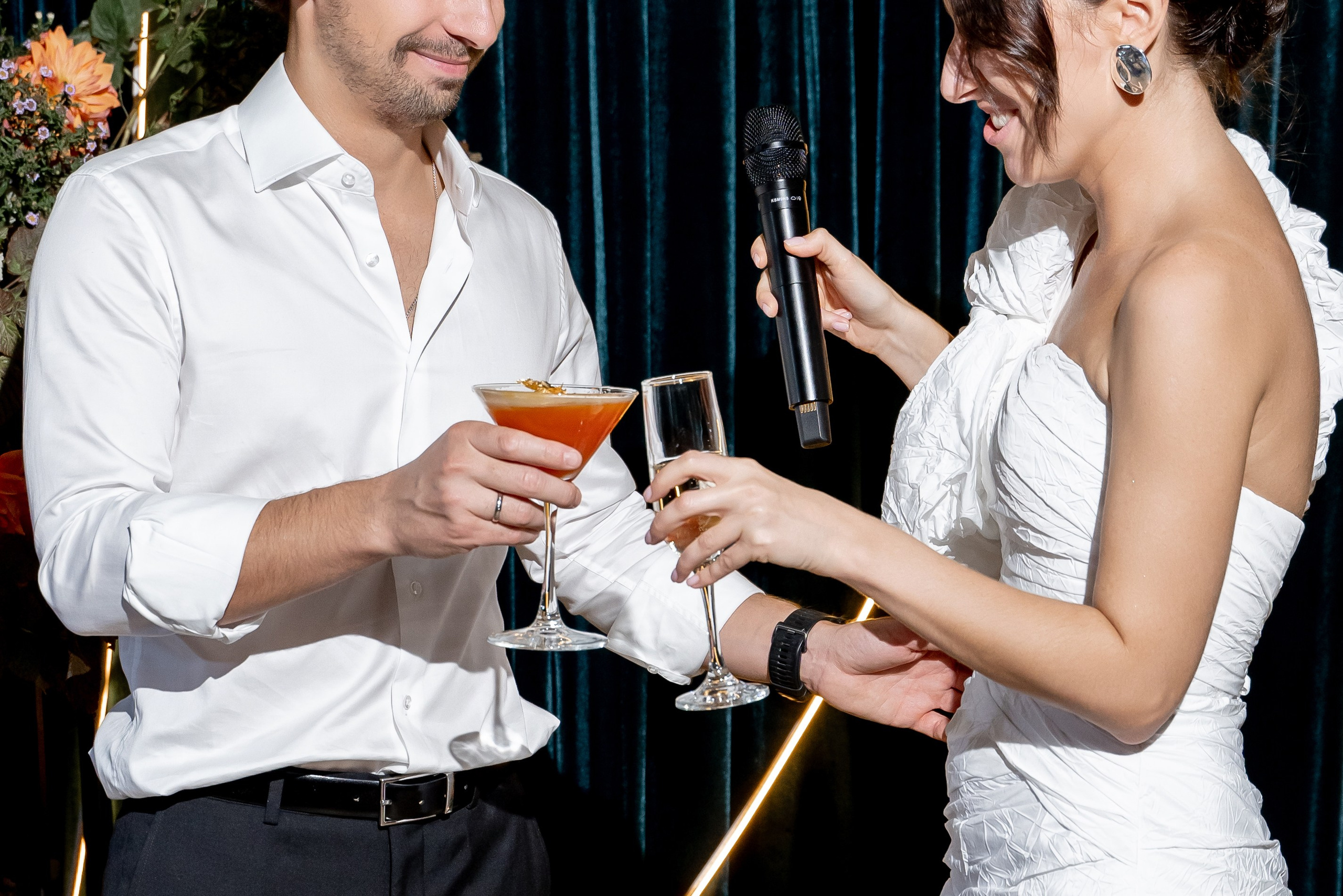 Репортаж мероприятия, репортажная съемка в Москве и Московской области, фотограф на мероприятие, фотосъемка юбилея, репортаж свадьбы, event, фотосессия на фотозоне, фотограф на юбилей, фотограф на день рождения, репортажный фотограф, съемка мероприятия, съемка на фотозоне, фотограф на корпоратив, фотограф на свадьбу, фотограф на детский праздник, фотограф на выпускной. Свадебный репортаж в лофте.