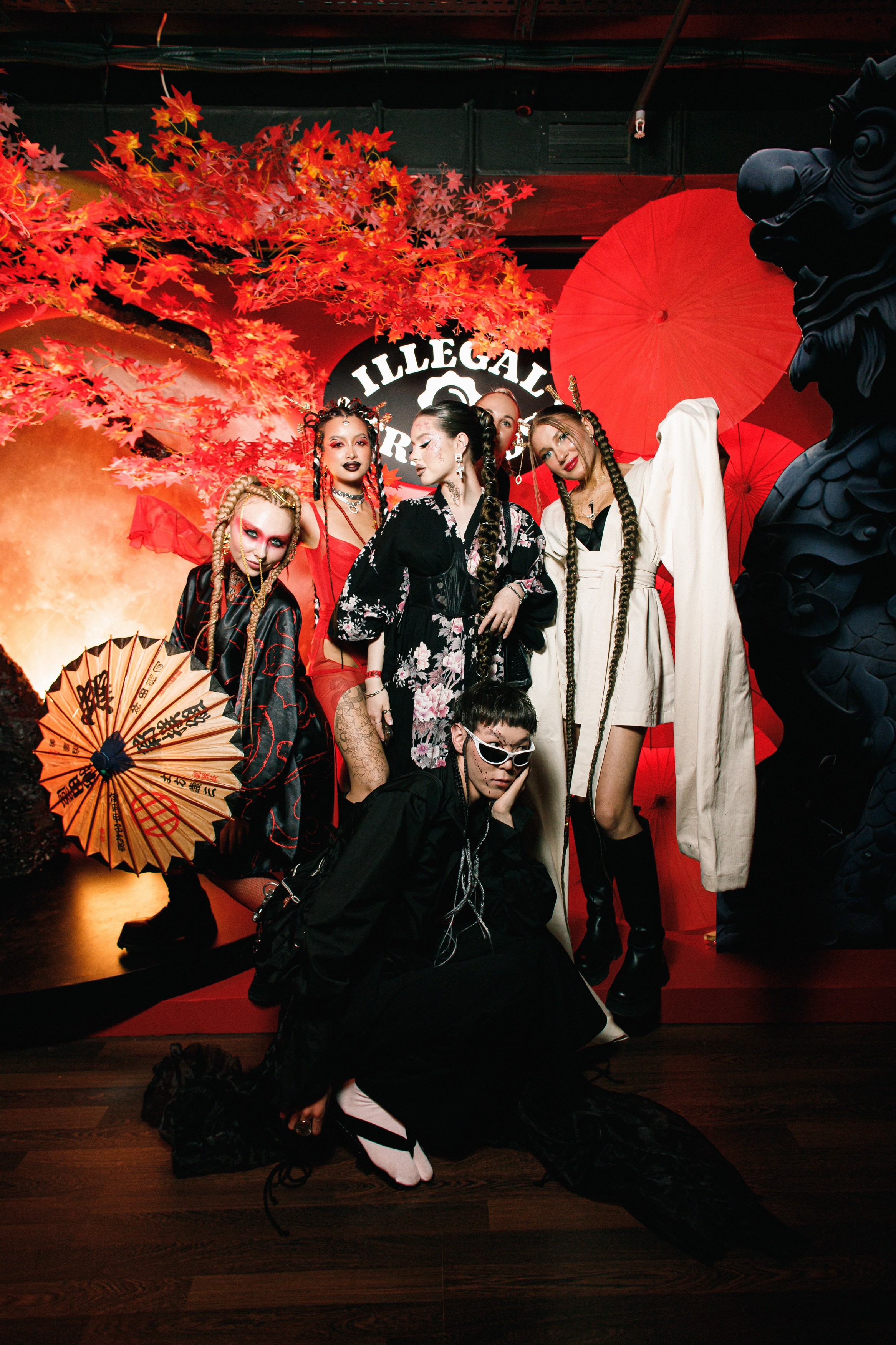 ILLEGAL FRIENDS | ASIA. СВОИ. ФОТООТЧЕТЫ-СОБЫТИЯ-МЕСТА