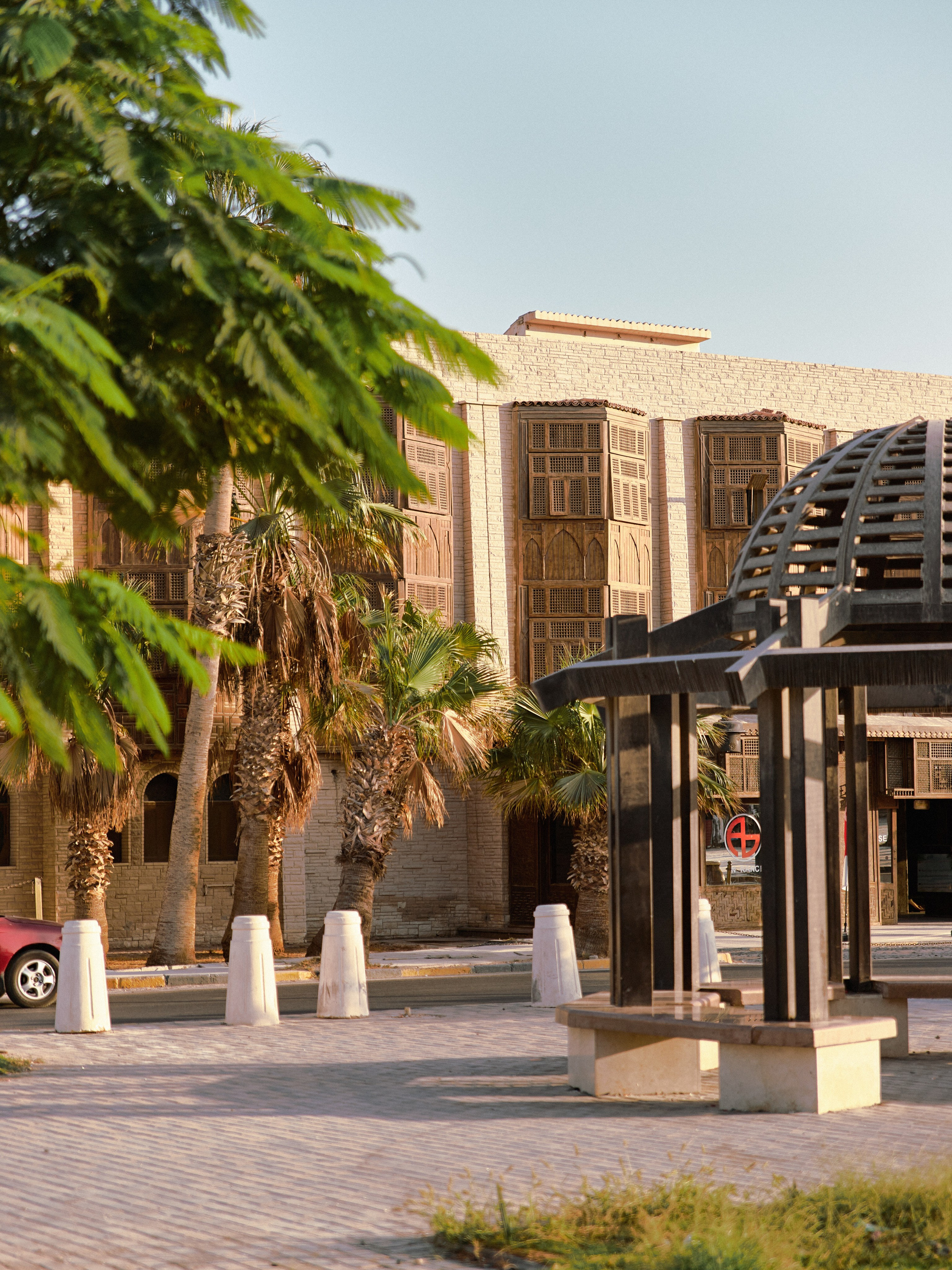 Улицы. Jorgis Talè — photographer, kind person, teacher of arts and other mag