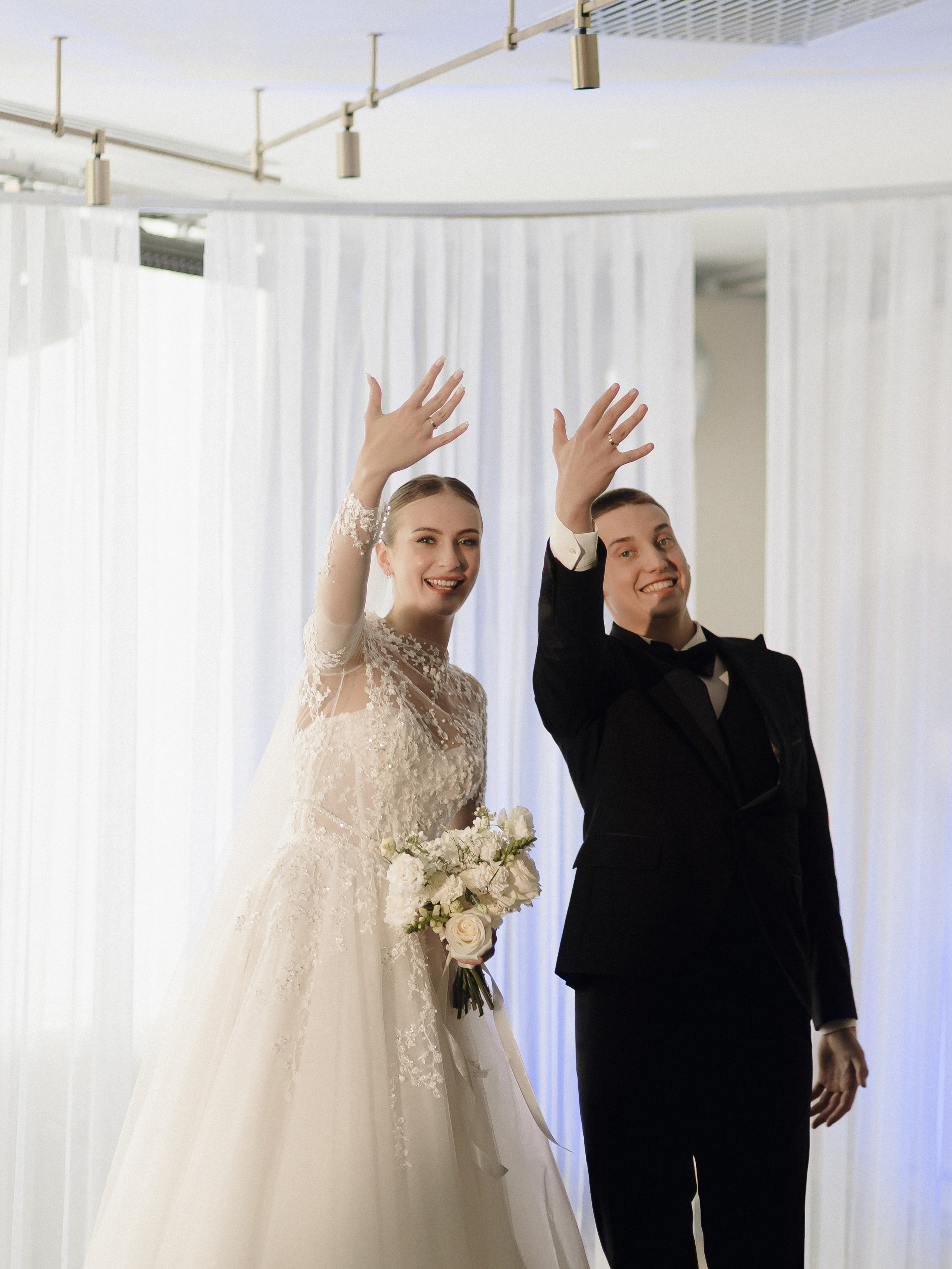 АРИНА И ЛЕША. ЧЕЛСИТИ. Свадебный и индивидуальный фотограф в Челябинске Евгения Негодяева