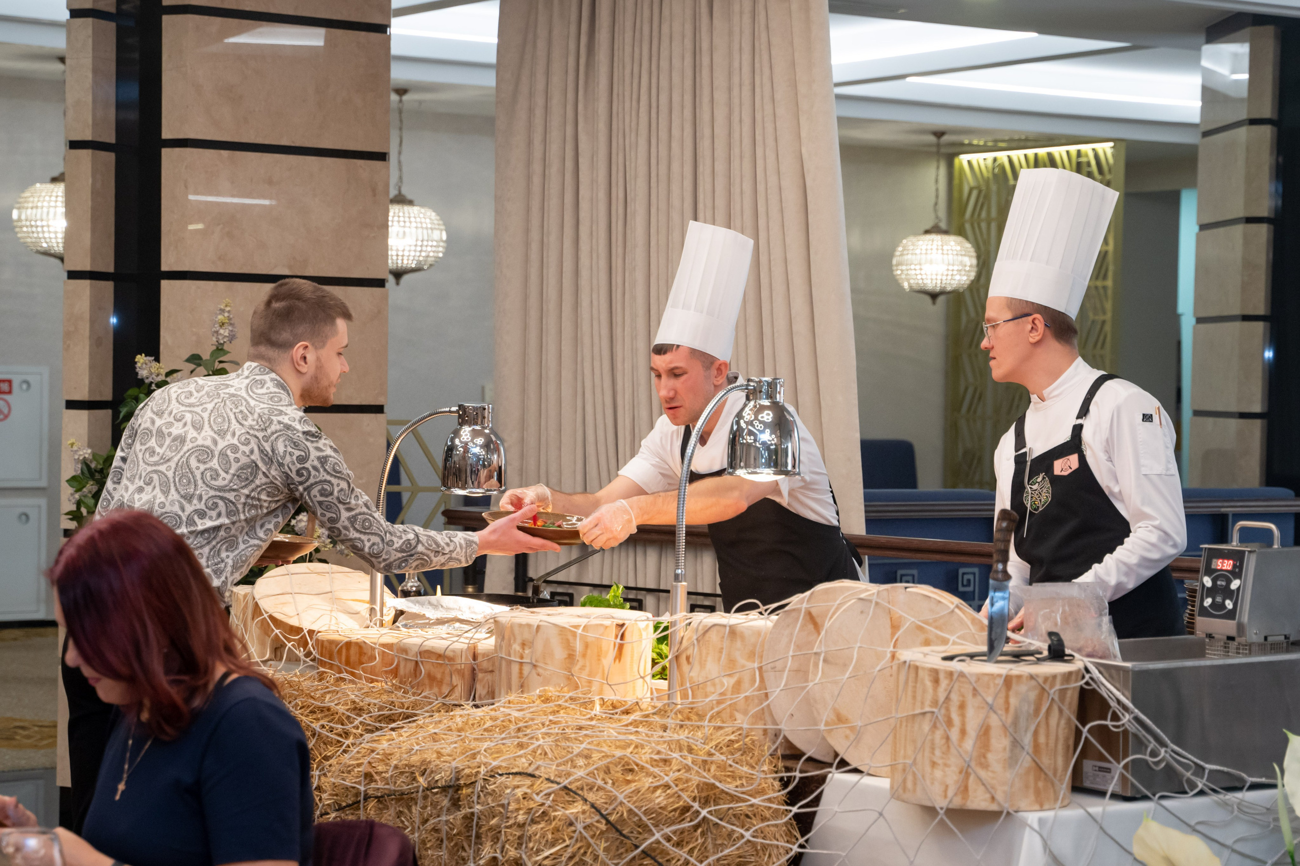 Битва Шефов в ресторане «Мед». Главная