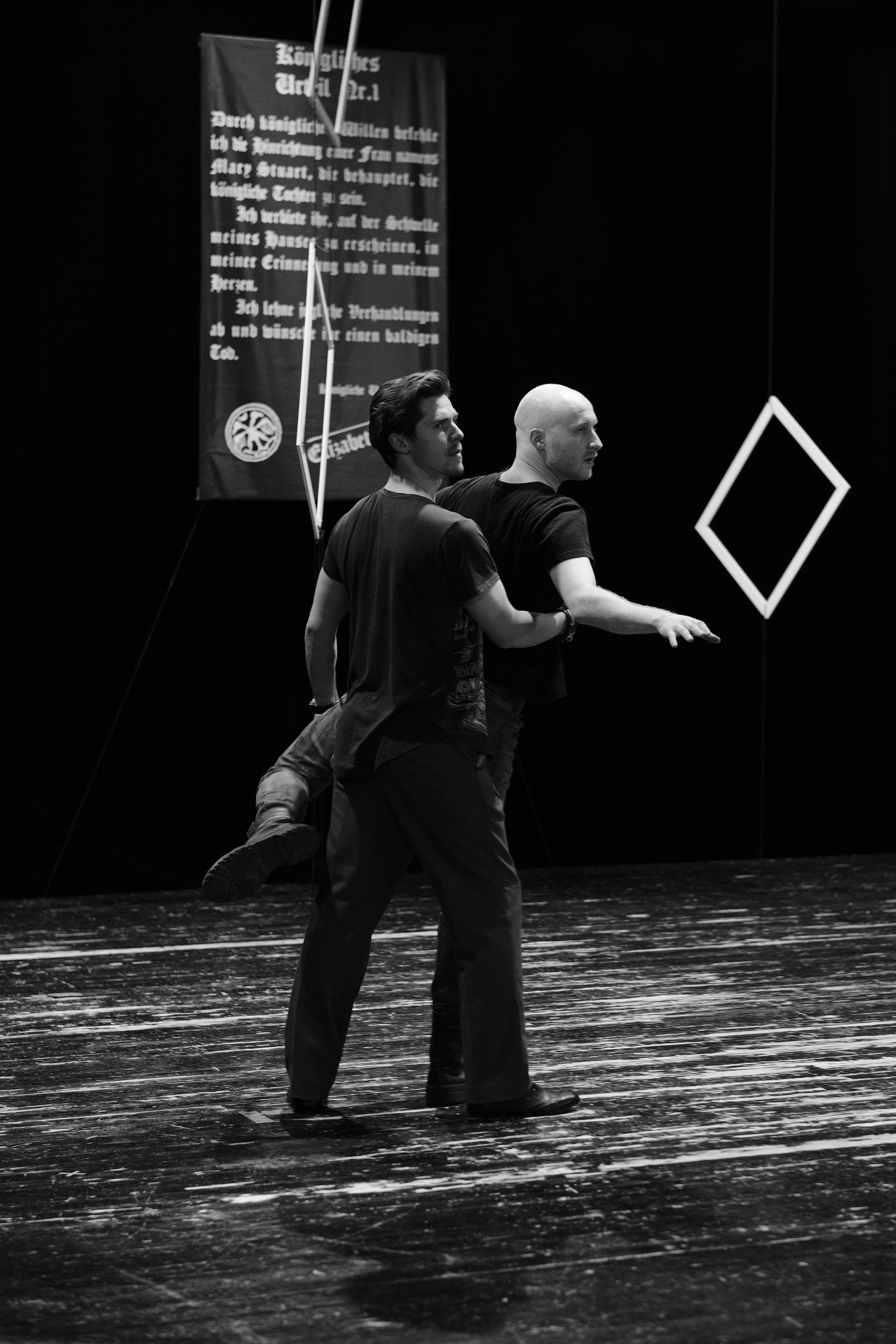 Театр. Фотограф и видеограф в Тюмени Анна Жагорина, ваши фото еще не отдавали так быстро!