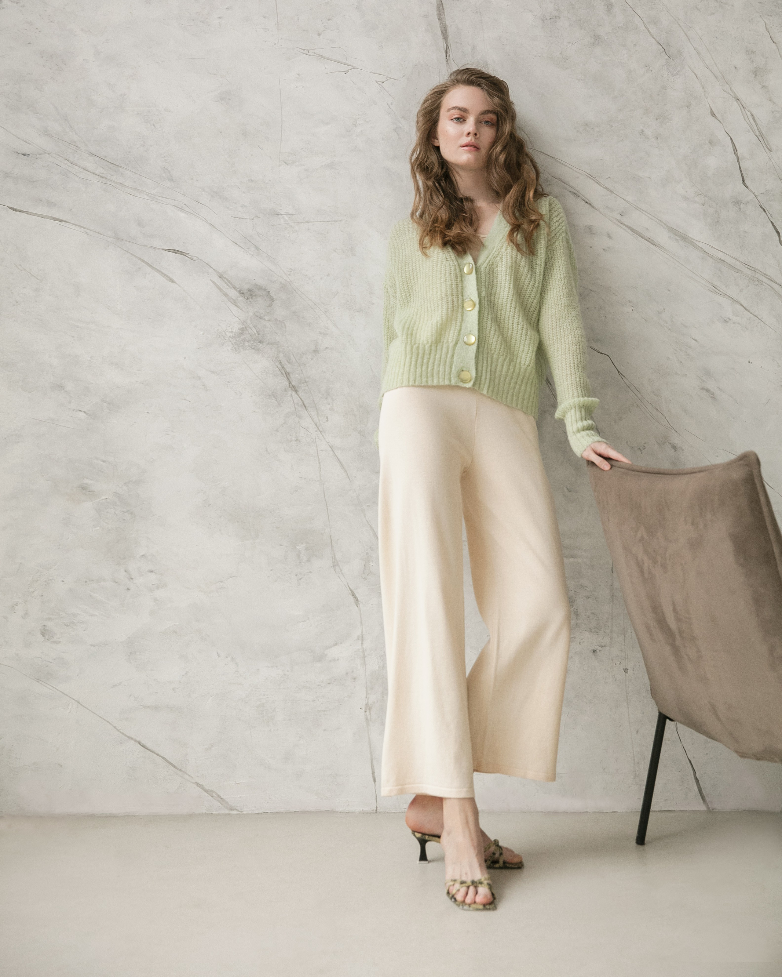 Лук бук для бренда Vika Sova. Каталожный и предметный фотограф в Москве Анна Nesmeliva