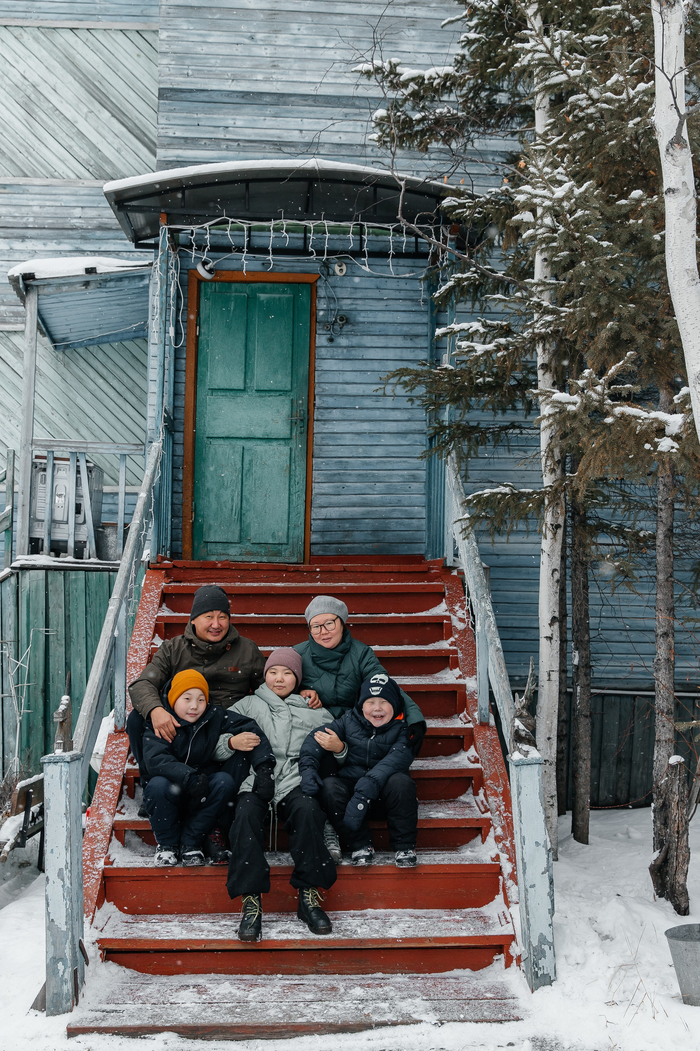 Степановы. Воронистая Анастасия. Фотограф Якутия, Томпонский район