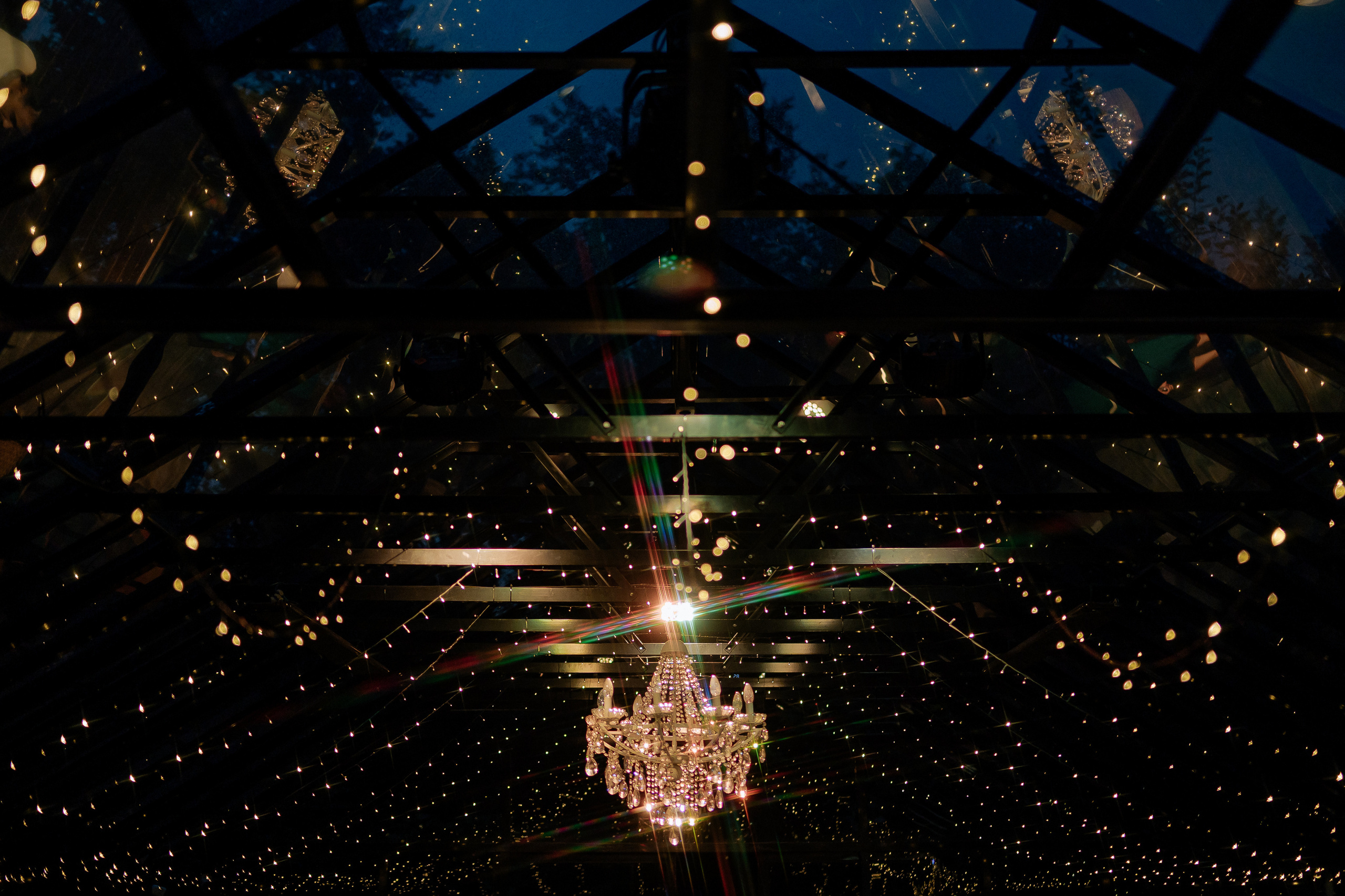 Свадебная фотосессия на площадке Forest Dew. Свадебный фотограф Москва — Сергей и Татьяна