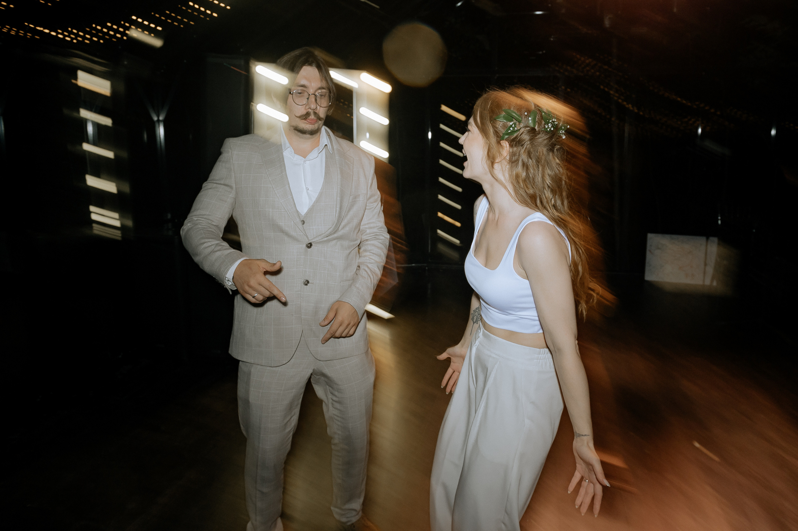 Свадебная фотосессия на площадке Forest Dew. Свадебный фотограф Москва — Сергей и Татьяна