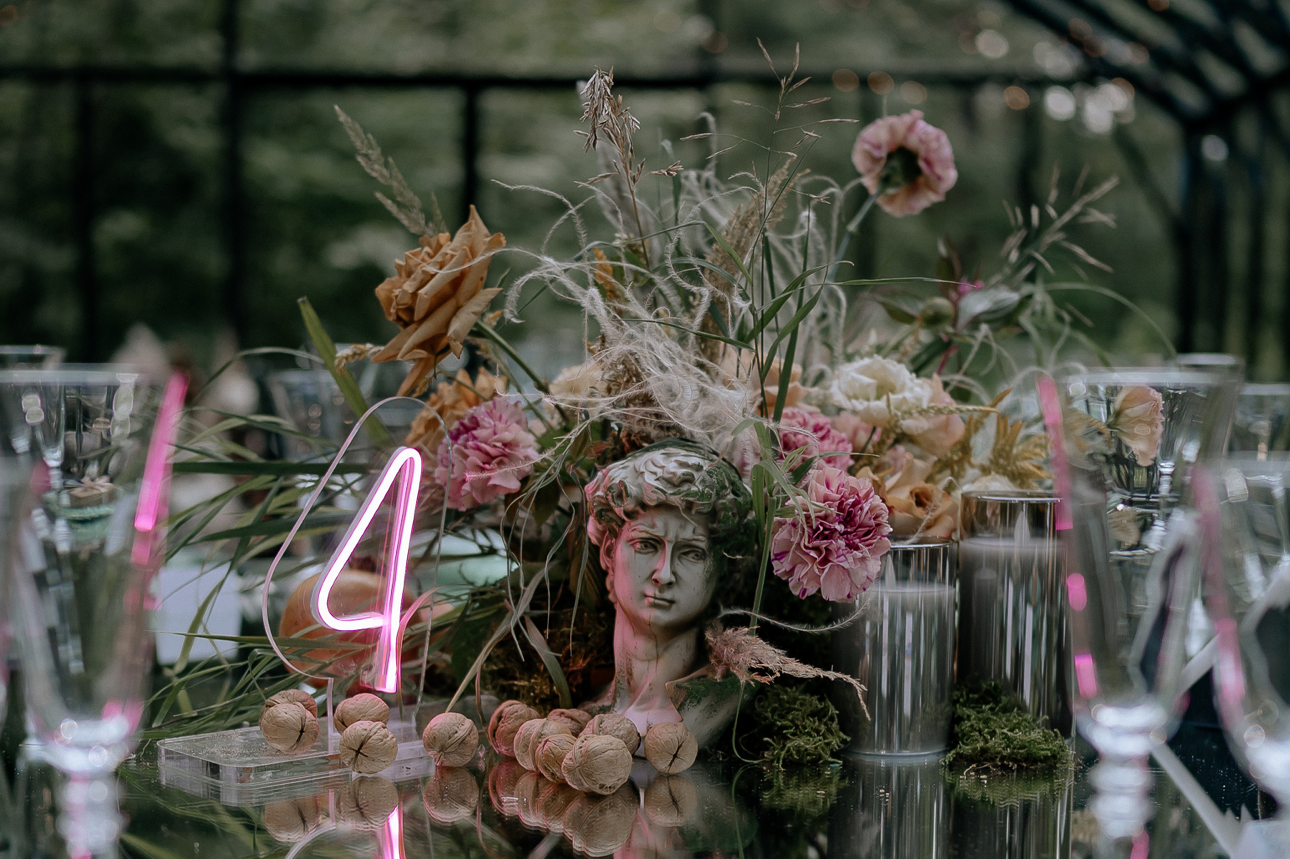 Свадебная фотосессия на площадке Forest Dew. Свадебный фотограф Москва — Сергей и Татьяна