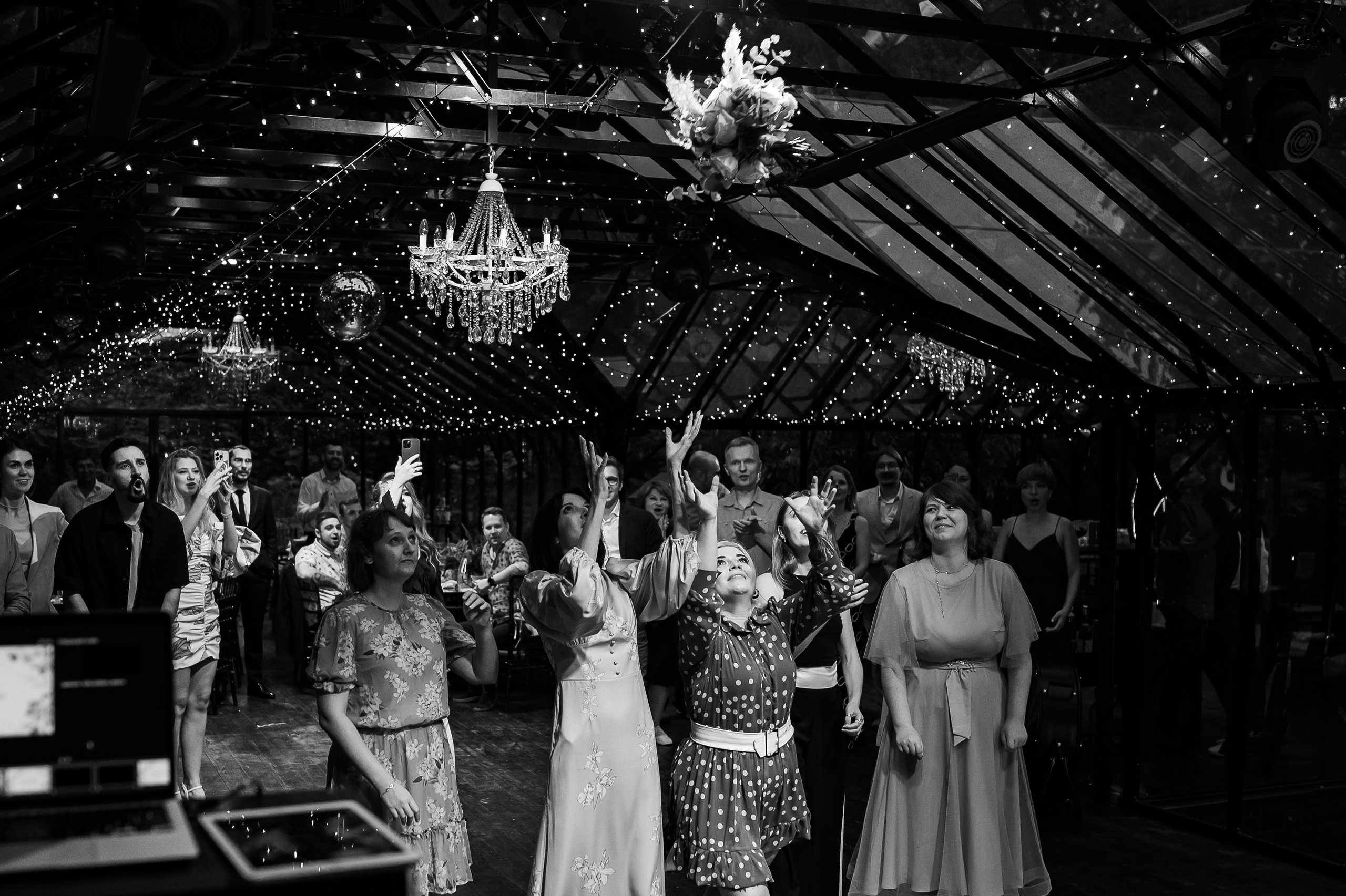 Свадебная фотосессия на площадке Forest Dew. Свадебный фотограф Москва — Сергей и Татьяна