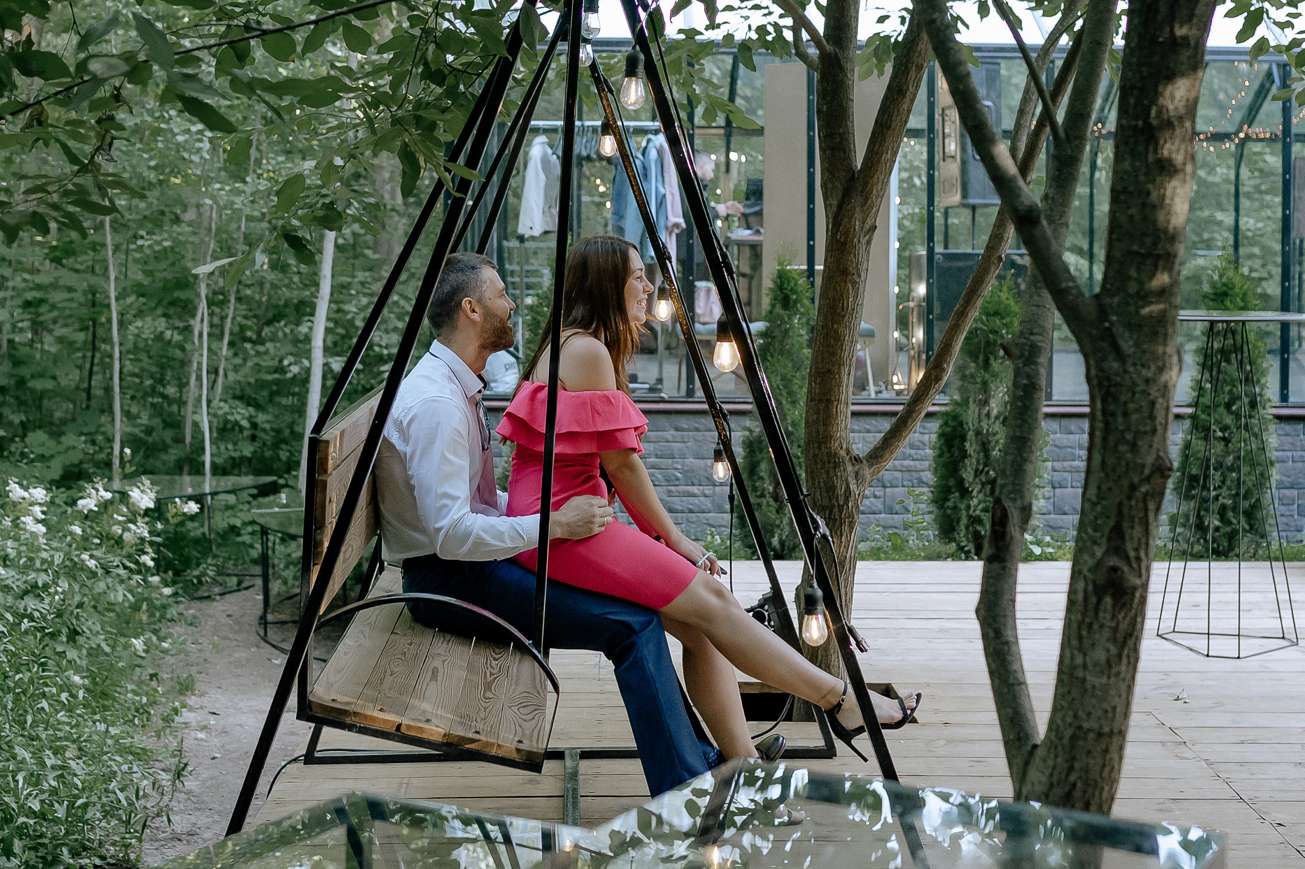 Свадебная фотосессия на площадке Forest Dew. Свадебный фотограф Москва — Сергей и Татьяна