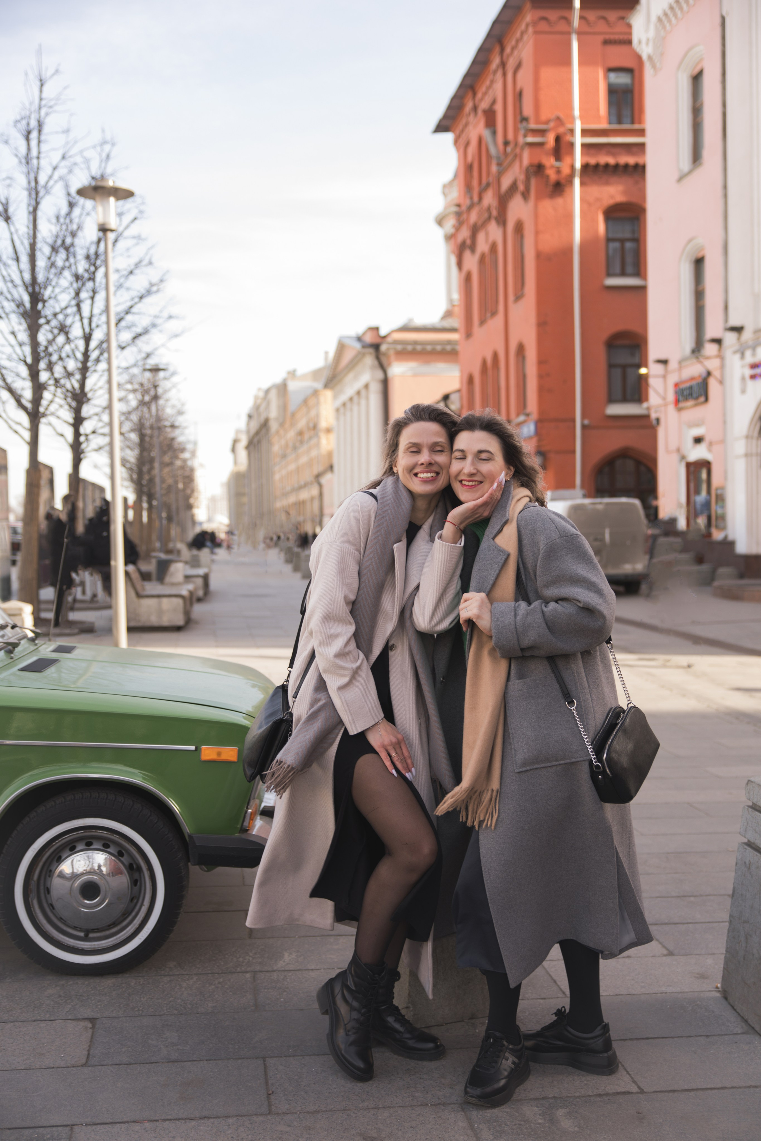 Фотосессия в Москве для подруг. Фотограф Москва Карпова Евгения