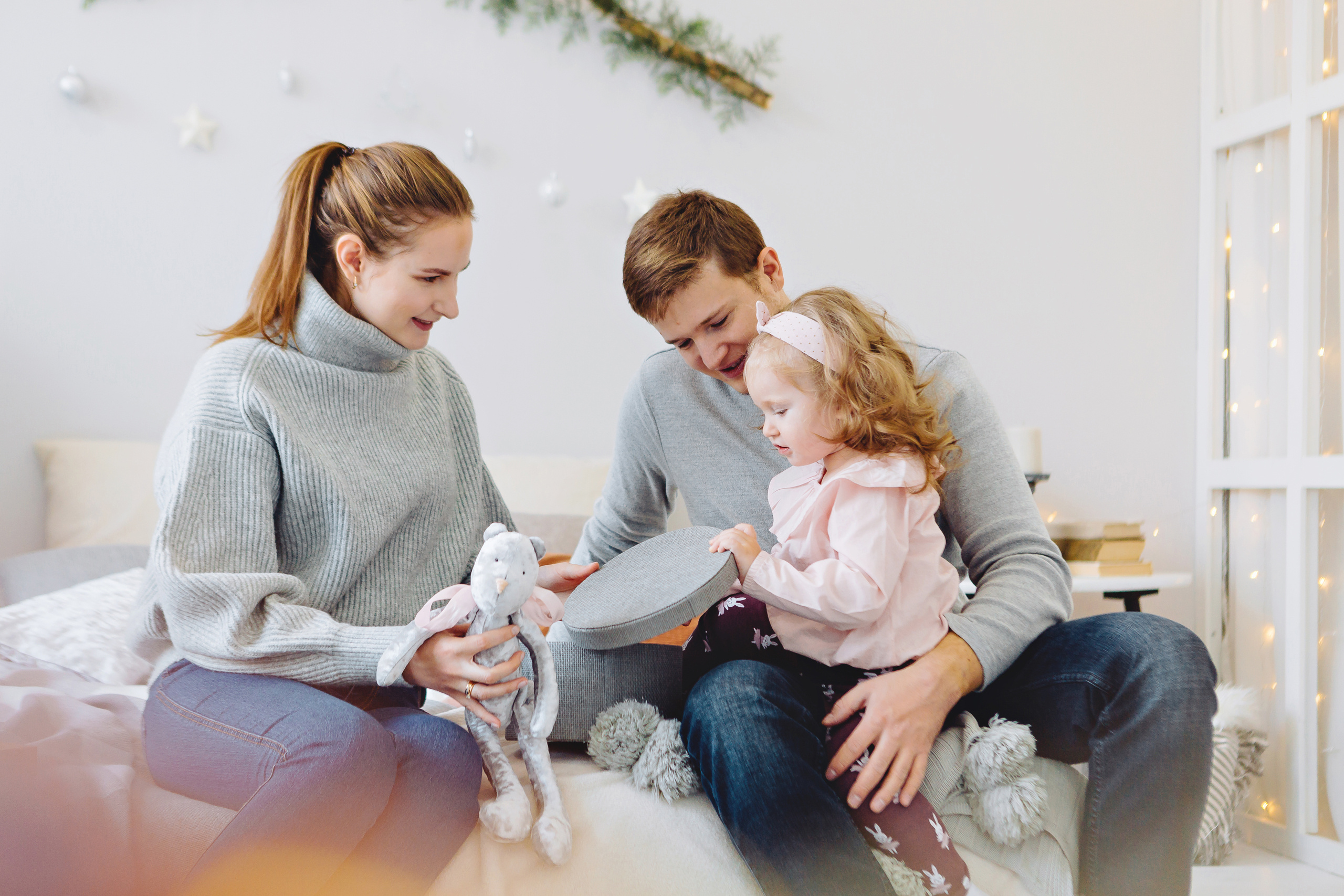 Семейная фотосессия на новый год. Фотограф Виктория Темирова Екатеринбург