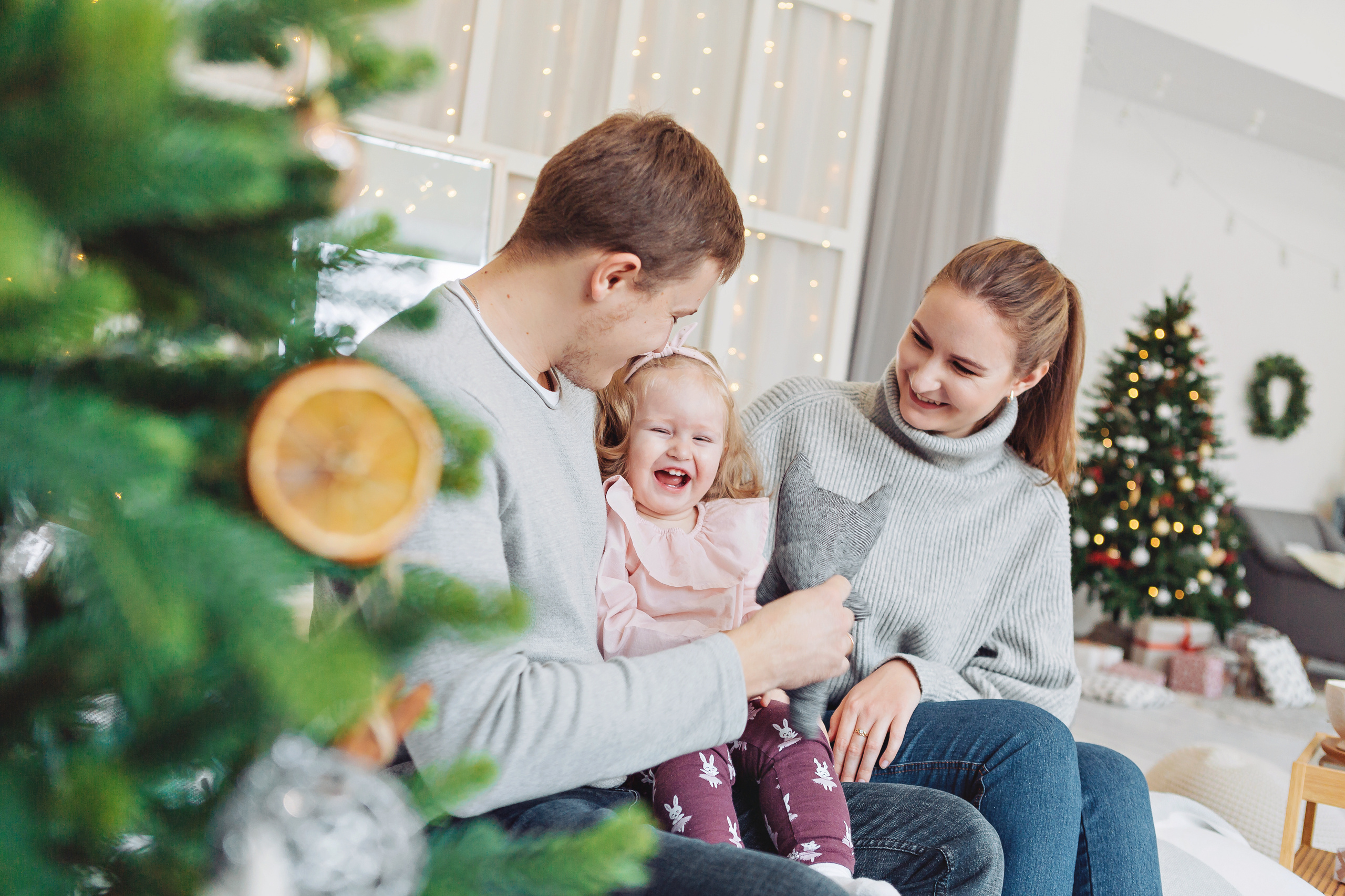 Семейная фотосессия на новый год. Фотограф Виктория Темирова Екатеринбург