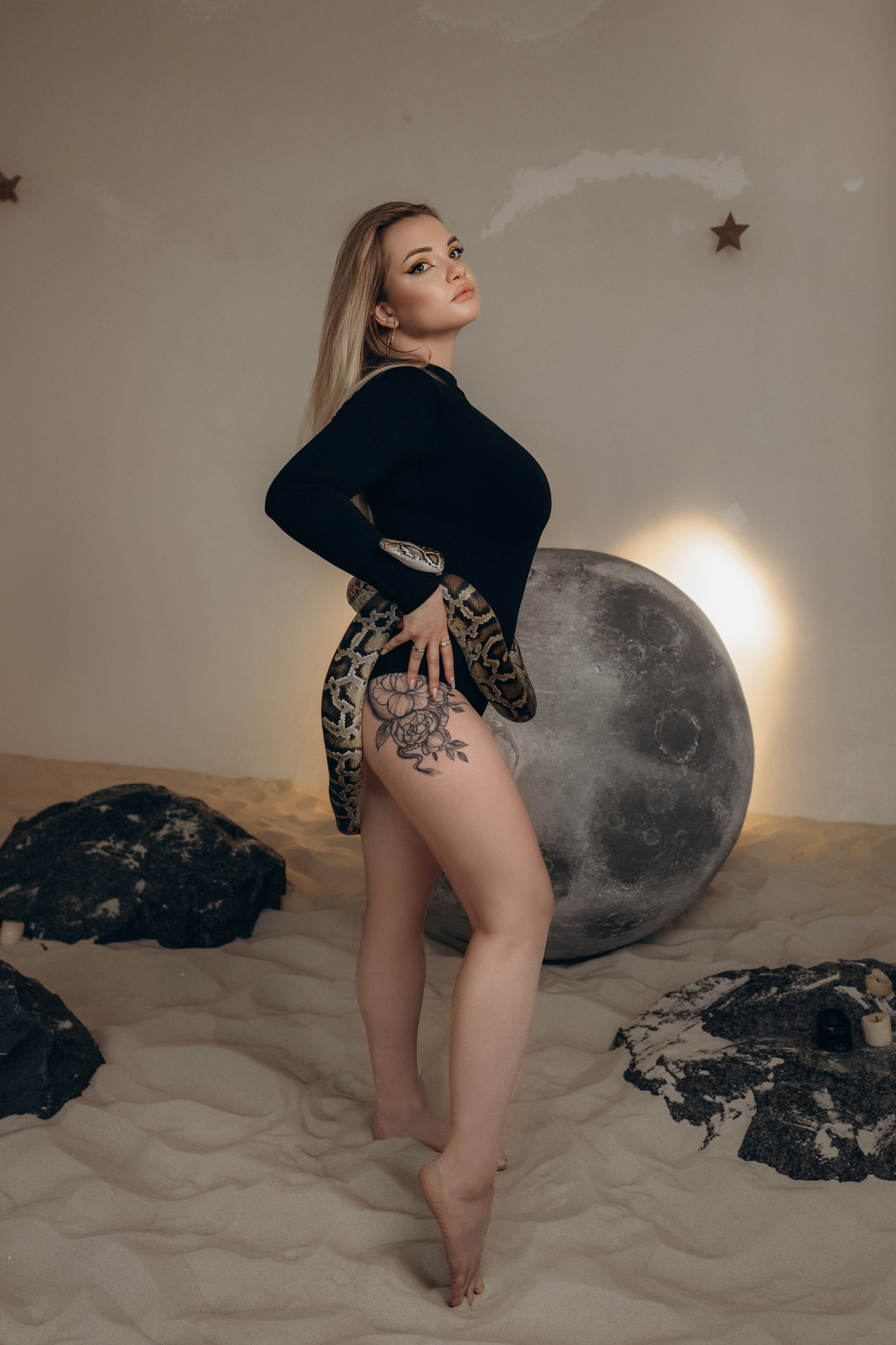 Даша. Змея. Фотограф Ксения Железникова