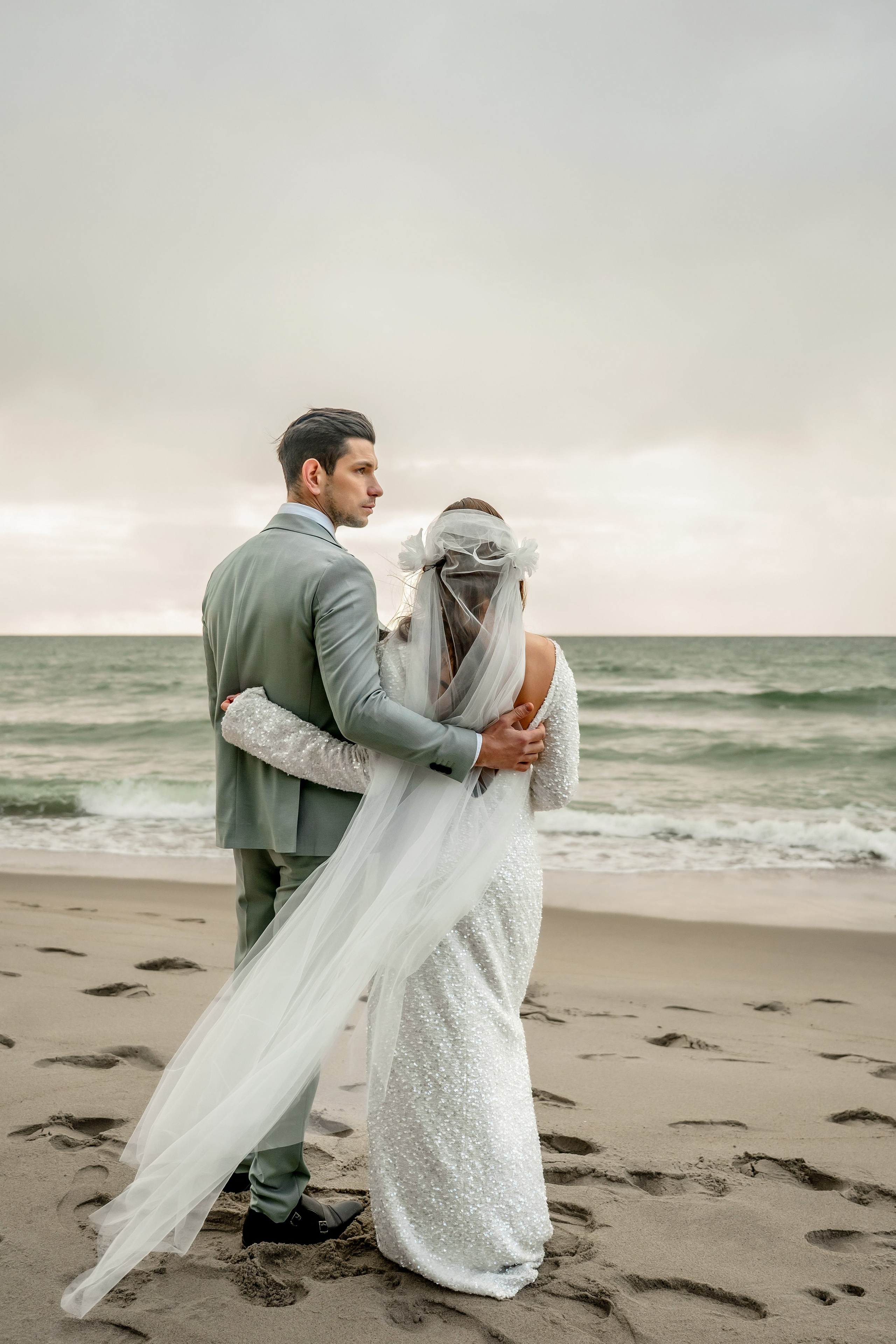 Свадебная прогулка на море. Наталья Слесаренко фотограф в Сочи