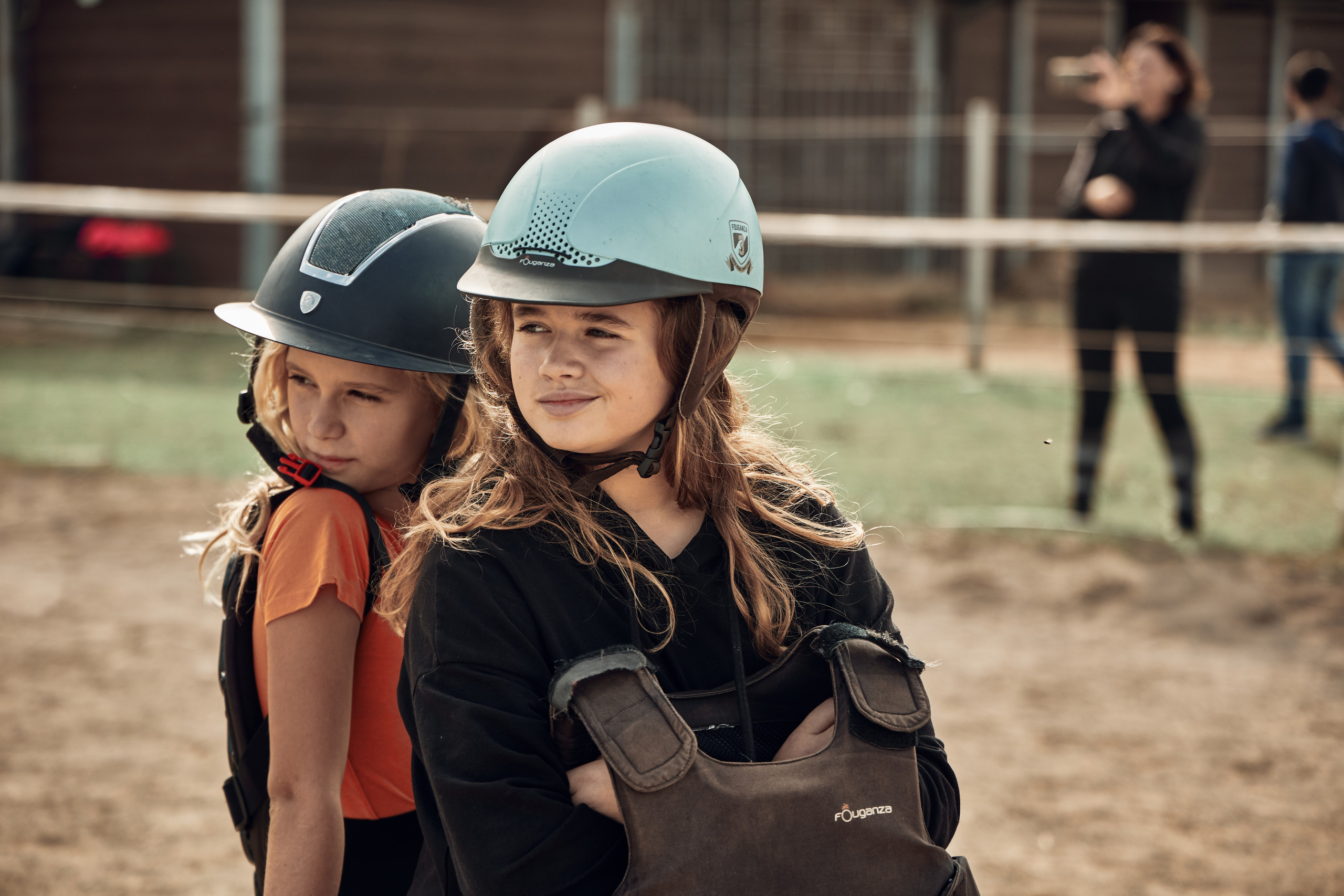 Reportage di bambini e pony. Fotografo di famiglie e ritrattista in Italia (Toscana)