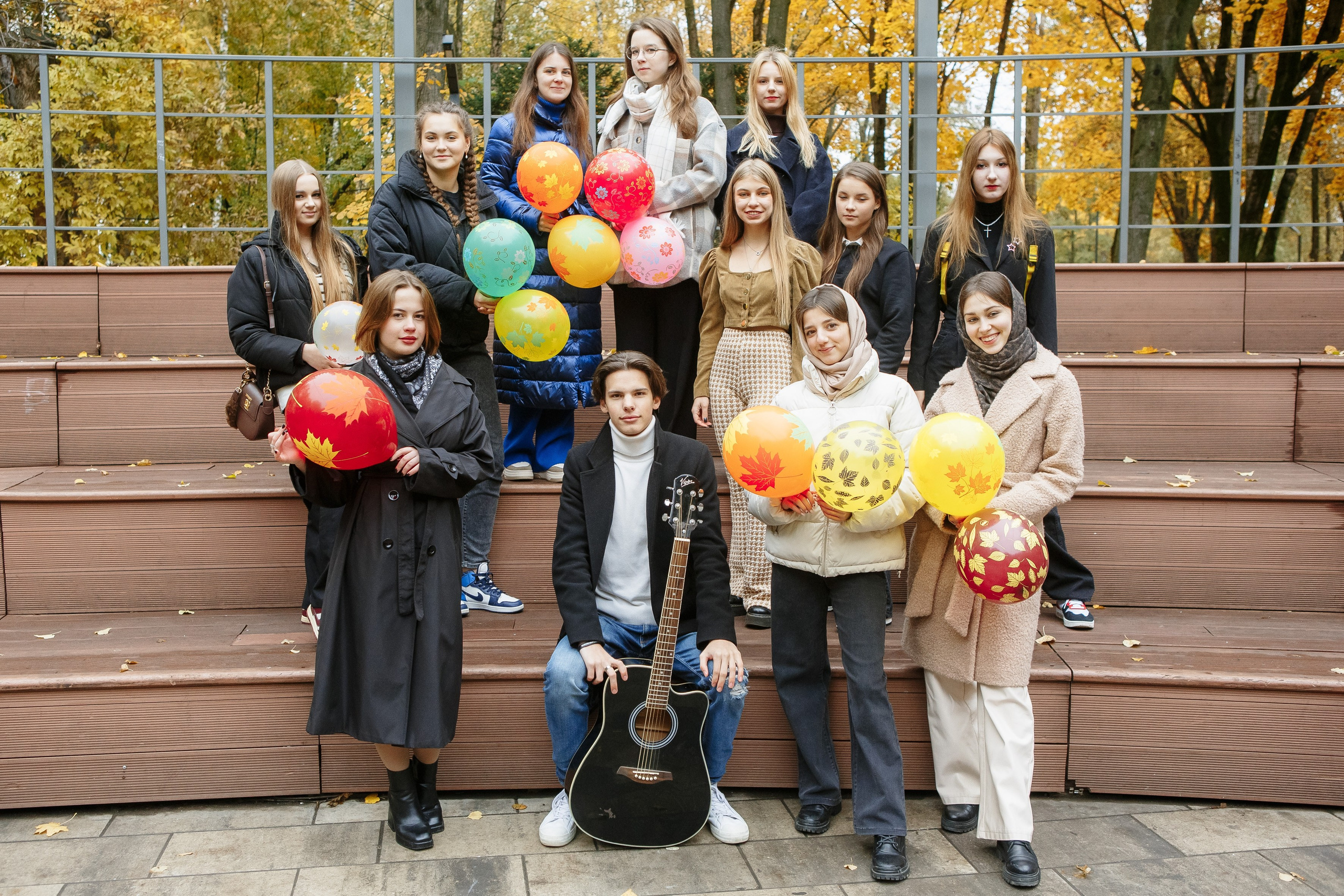 Осень Гимназия 12 11 В 2023 г. Свадебный и портретный Фотограф в Липецке Дмитрий Котюков