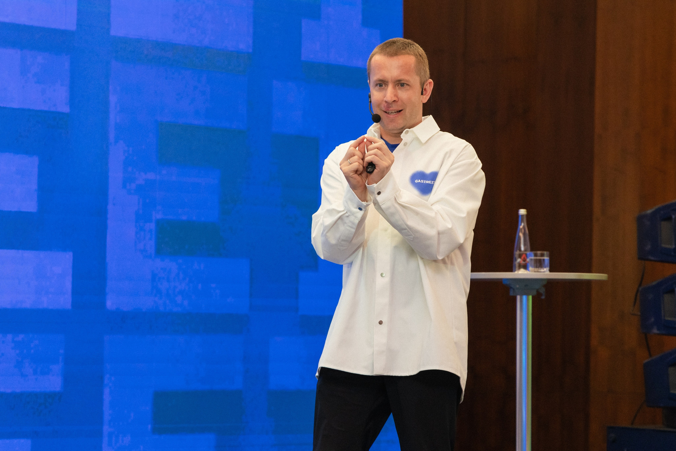 КОНФЕРЕНЦИИ. Арина Тамочкина. Фотограф Краснодарю