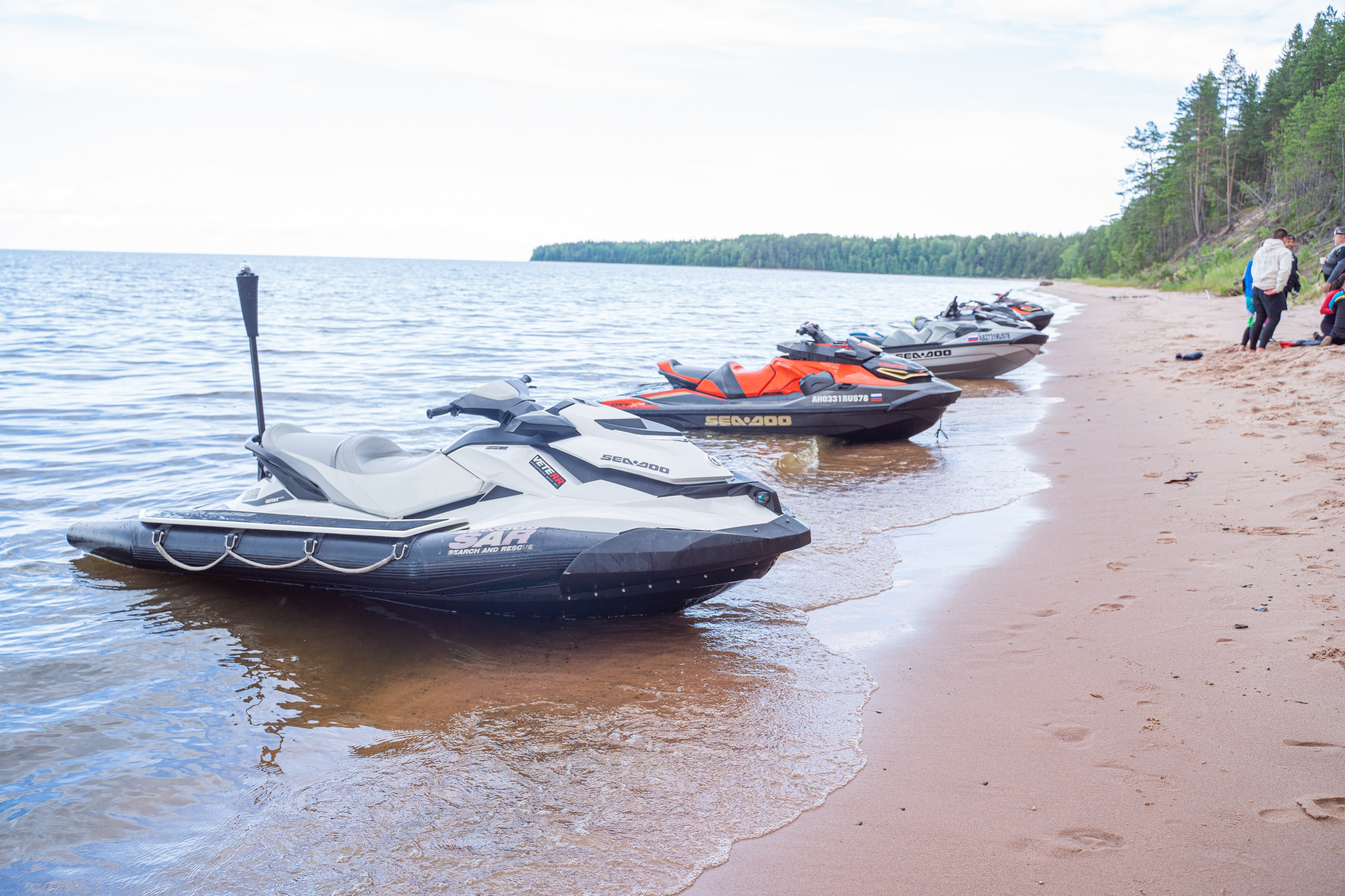 Гидровыезд в Коневский мужской монастырь. Свадебный, семейный, портретный, репортажный фотограф в Санкт-Петербурге