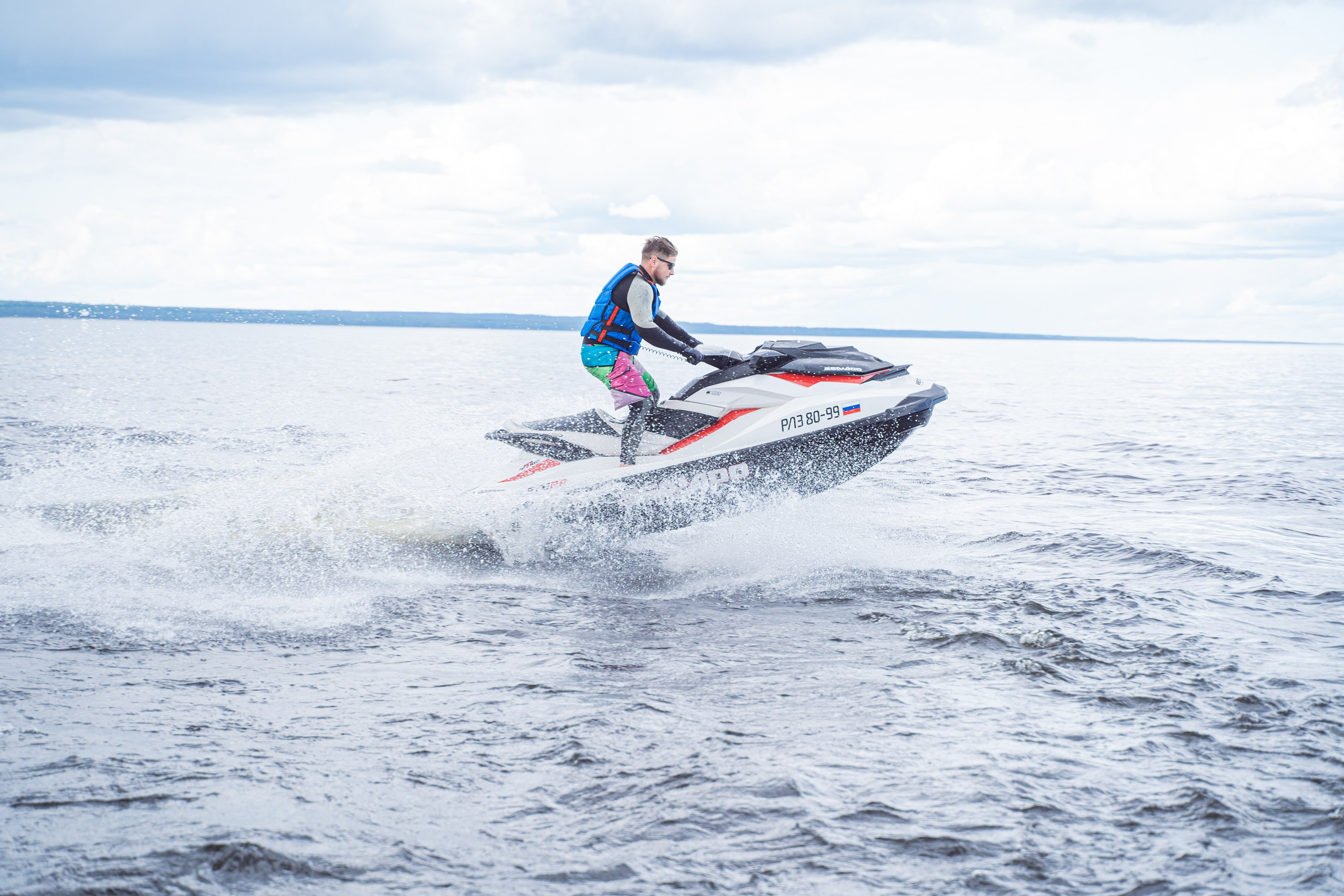 Гидровыезд в Коневский мужской монастырь. Свадебный, семейный, портретный, репортажный фотограф в Санкт-Петербурге