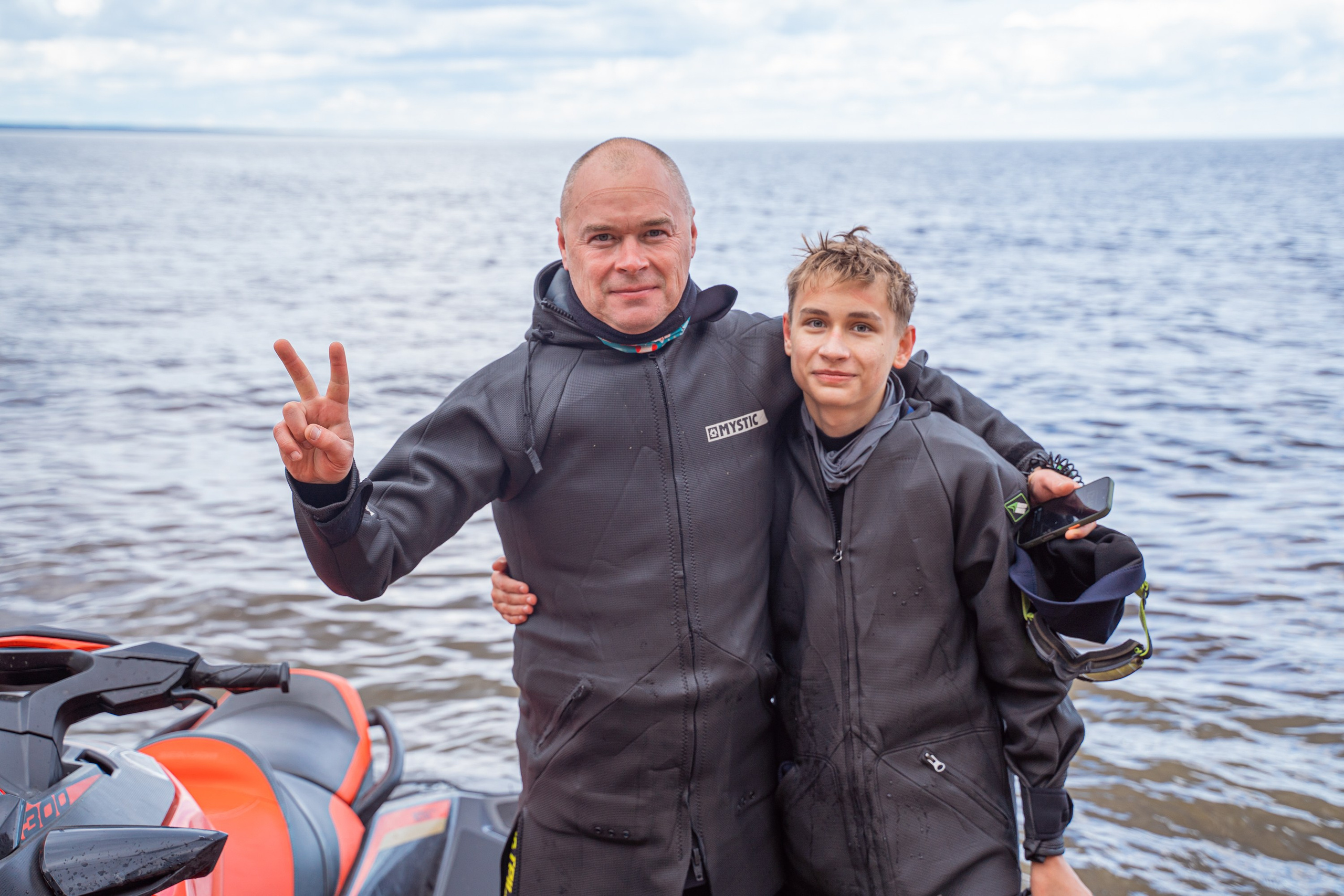 Гидровыезд в Коневский мужской монастырь. Свадебный, семейный, портретный, репортажный фотограф в Санкт-Петербурге