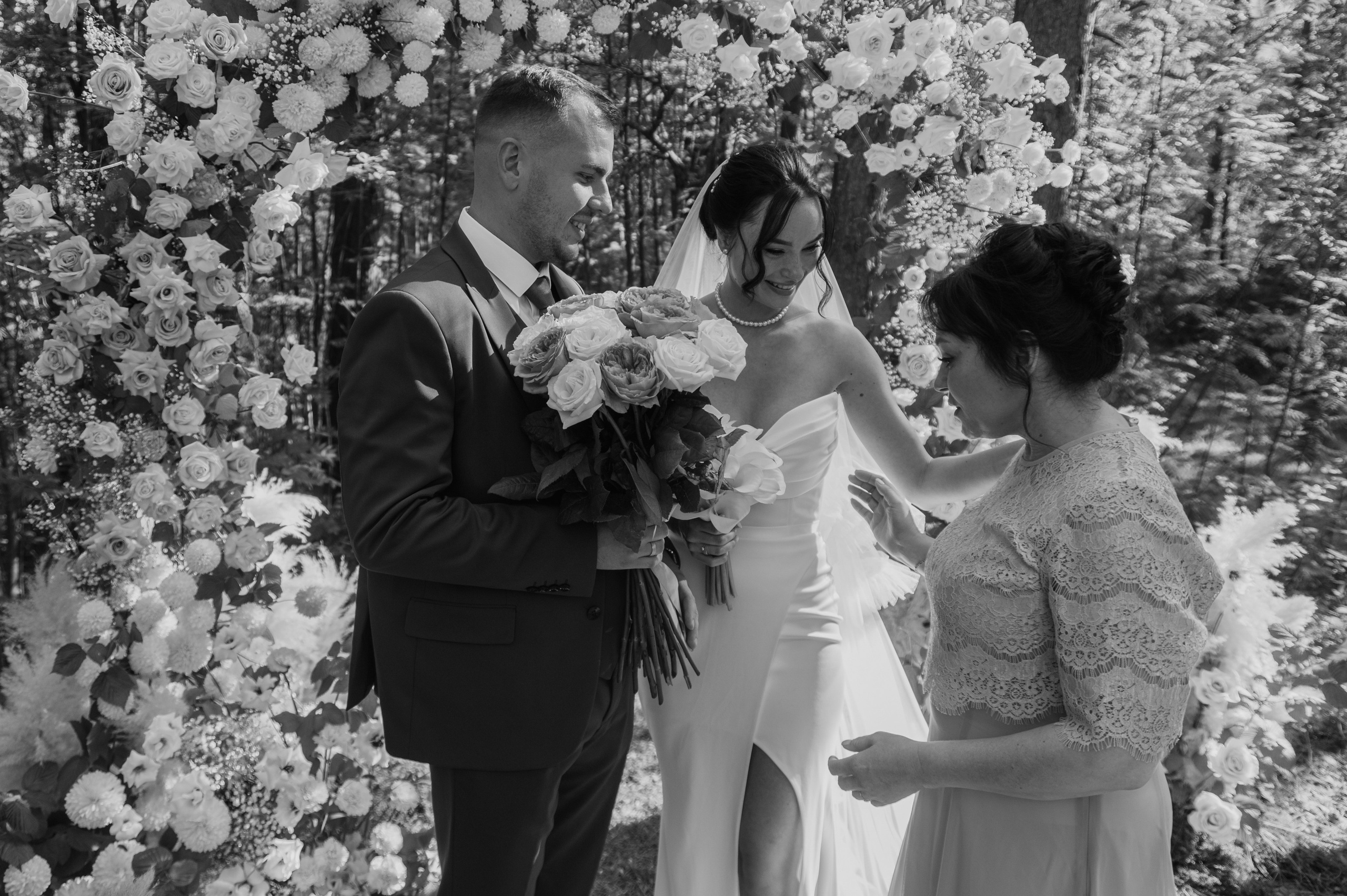 Галерея со свадьбы в Твери, красивая пара в Домотканово. Свадебный фотограф в Твери, Москве и Санкт-Петербурге Денисова Екатерина