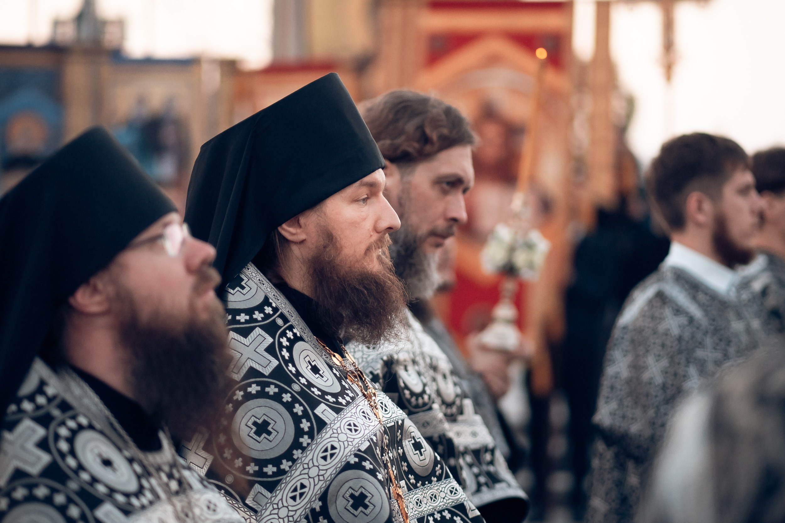 Богослужение Великой пятницы в Херсонесском монастыре Севастополь. Церковный фотограф Севастополь